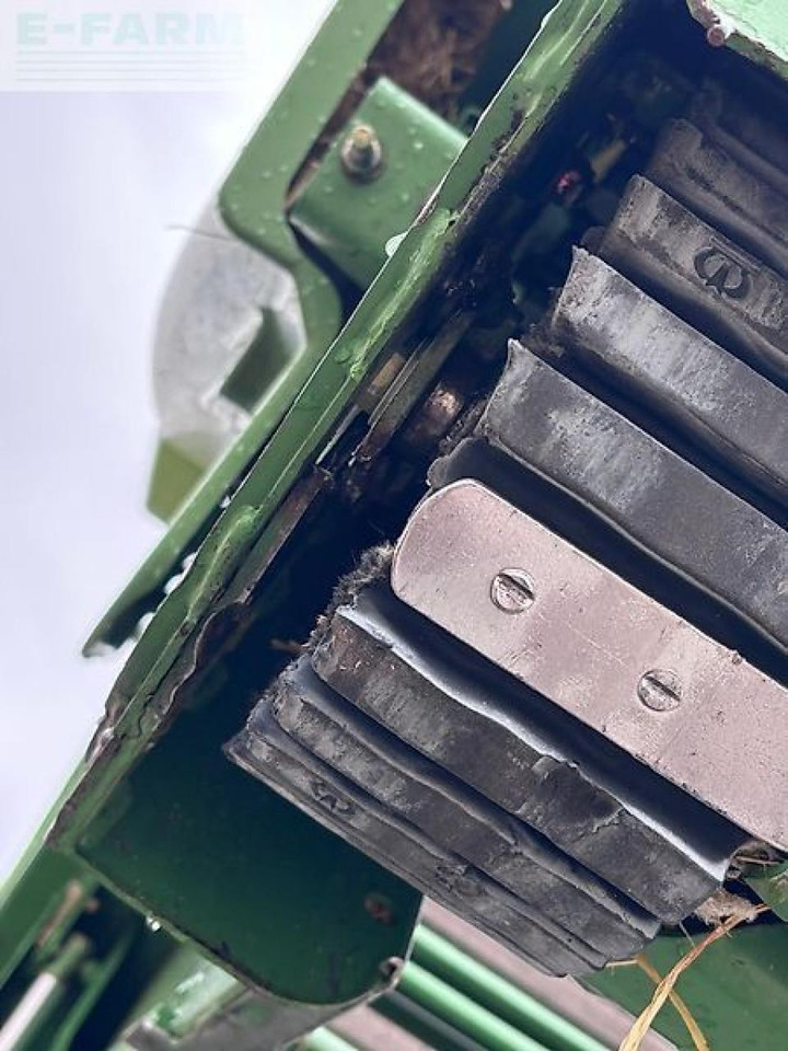 Krone comprima f 155 - Square baler: picture 2 Krone comprima f 155 - Square baler: picture 2