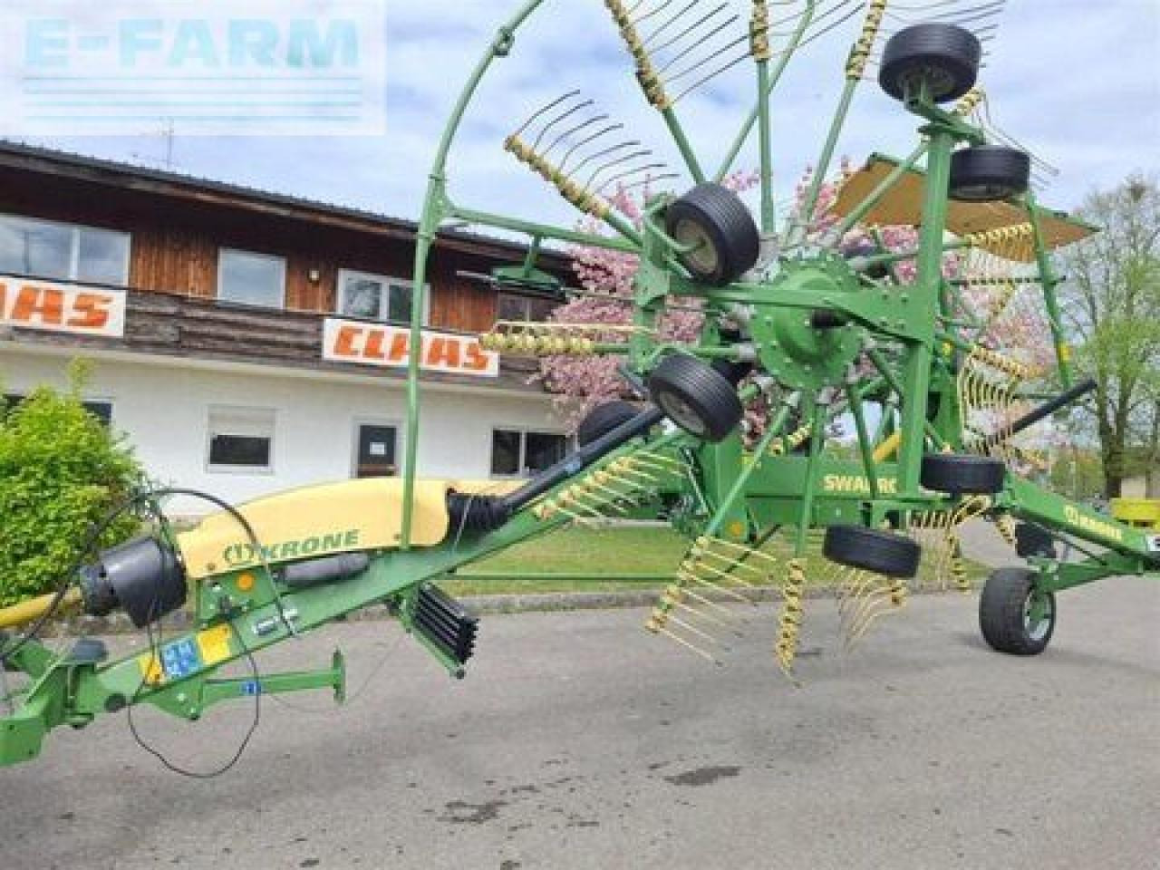 Krone gebr. krone kreiselschwader sw - Tedder/ Rake: picture 3 Krone gebr. krone kreiselschwader sw - Tedder/ Rake: picture 3