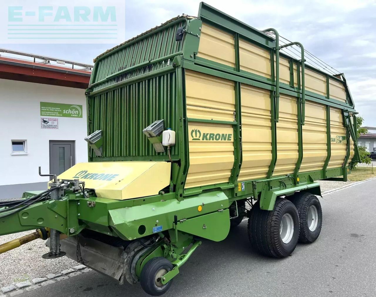 Krone titan 6/48 gl all in - ein großer schwingen-ladewagen mit druckluftbremse - Self-loading wagon: picture 1 Krone titan 6/48 gl all in - ein großer schwingen-ladewagen mit druckluftbremse - Self-loading wagon: picture 1