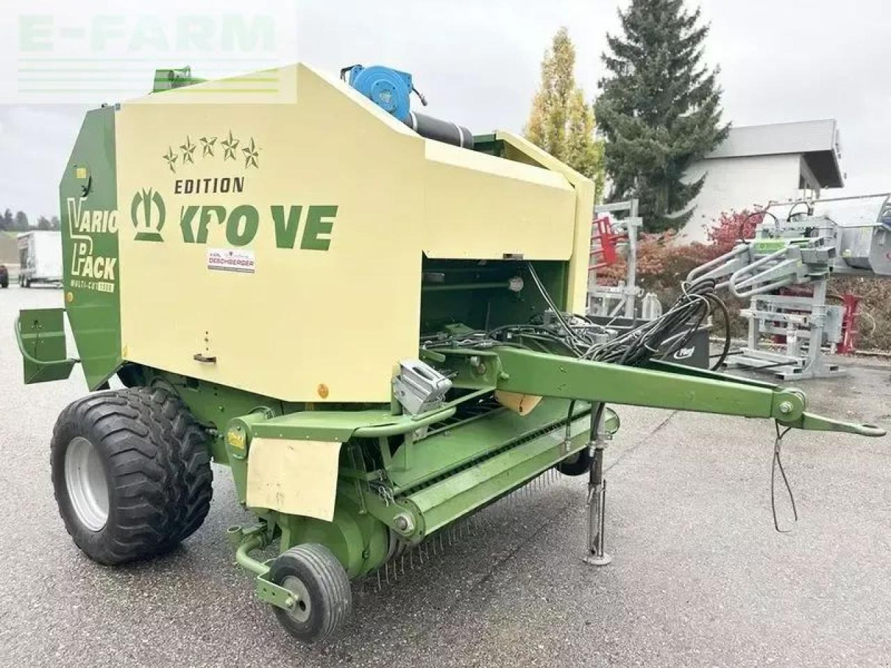 Krone vario pack 1500 multi cut rundballenpresse - Square baler: picture 2 Krone vario pack 1500 multi cut rundballenpresse - Square baler: picture 2