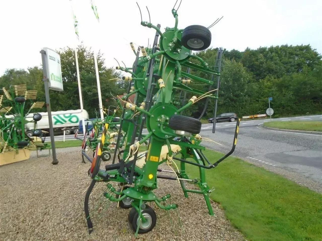Krone vendro 900 - Tedder/ Rake: picture 4 Krone vendro 900 - Tedder/ Rake: picture 4