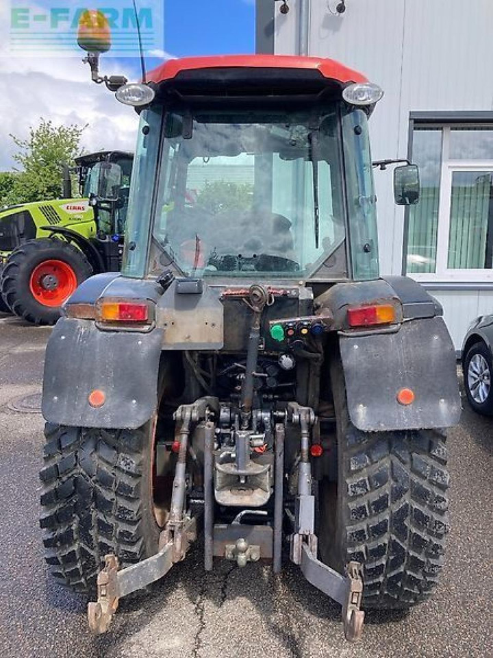 Kubota m7040 - Farm tractor: picture 2 Kubota m7040 - Farm tractor: picture 2