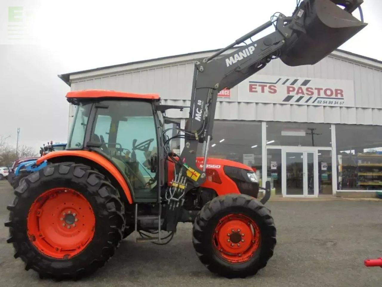 Kubota m8560dth - Farm tractor: picture 1 Kubota m8560dth - Farm tractor: picture 1