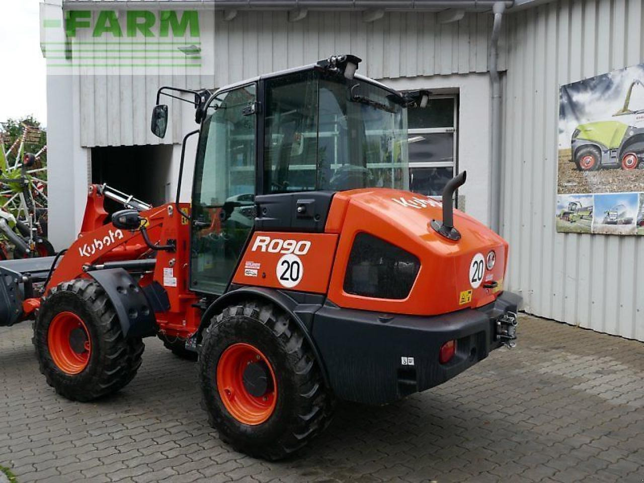Kubota r090 - Mini excavator: picture 2 Kubota r090 - Mini excavator: picture 2