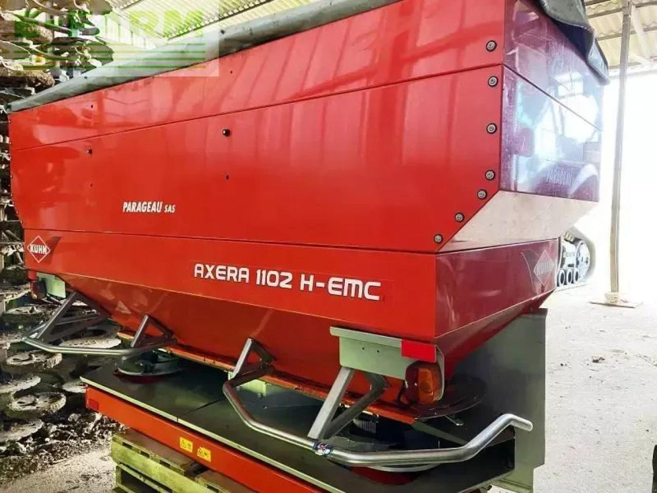 Kuhn axera 1102 h-emc - Fertilizer spreader: picture 3 Kuhn axera 1102 h-emc - Fertilizer spreader: picture 3