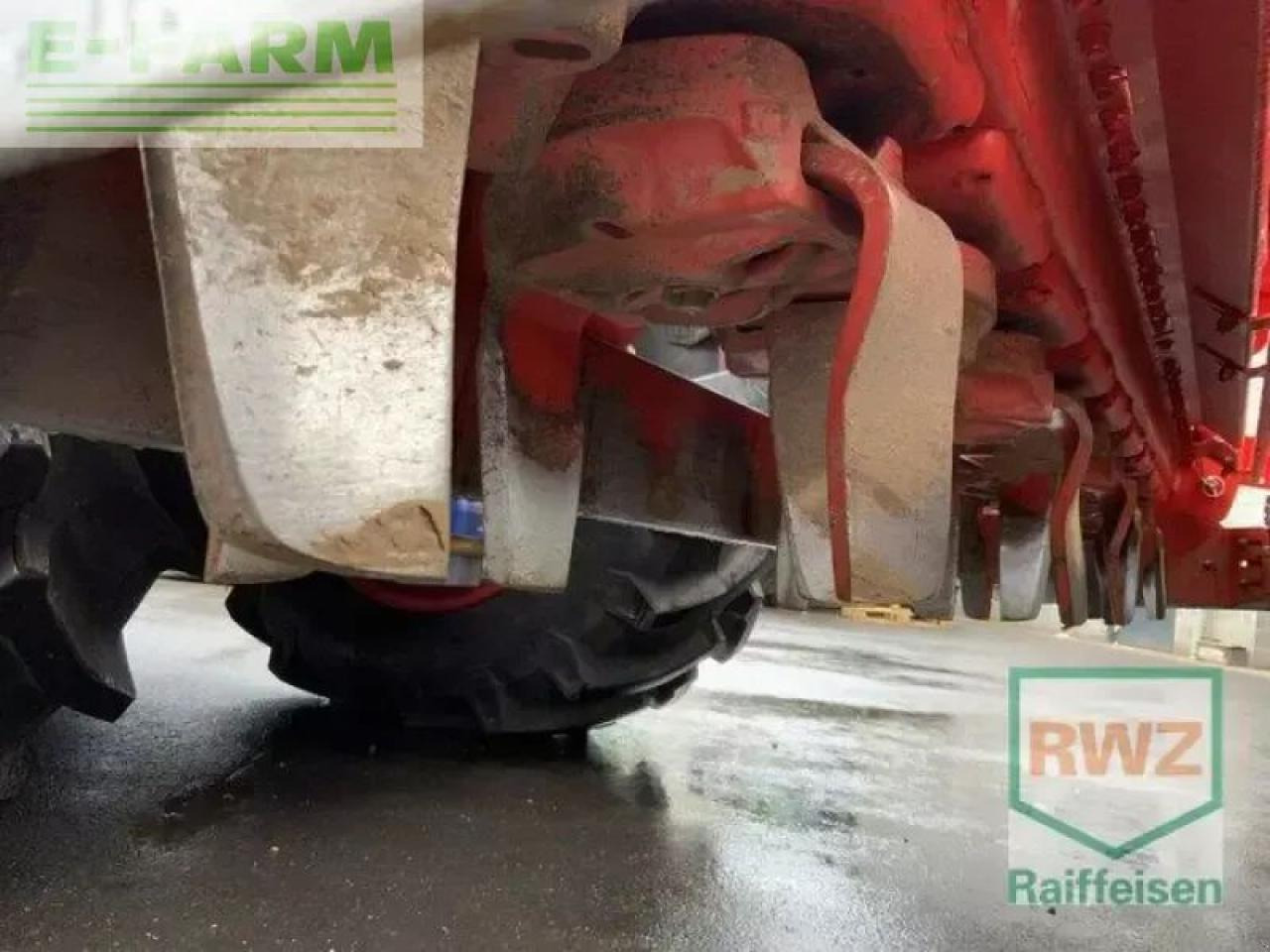 Kuhn combiliner venta lc302 (55+10,2 ha) - Precision sowing machine: picture 3 Kuhn combiliner venta lc302 (55+10,2 ha) - Precision sowing machine: picture 3