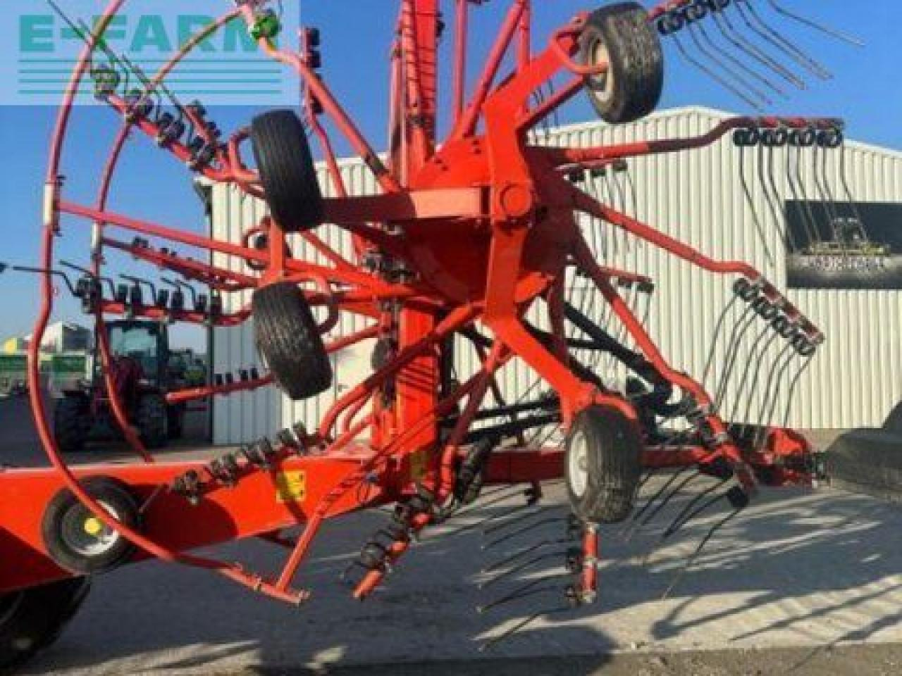 Kuhn ga 13131 - Tedder/ Rake: picture 4 Kuhn ga 13131 - Tedder/ Rake: picture 4