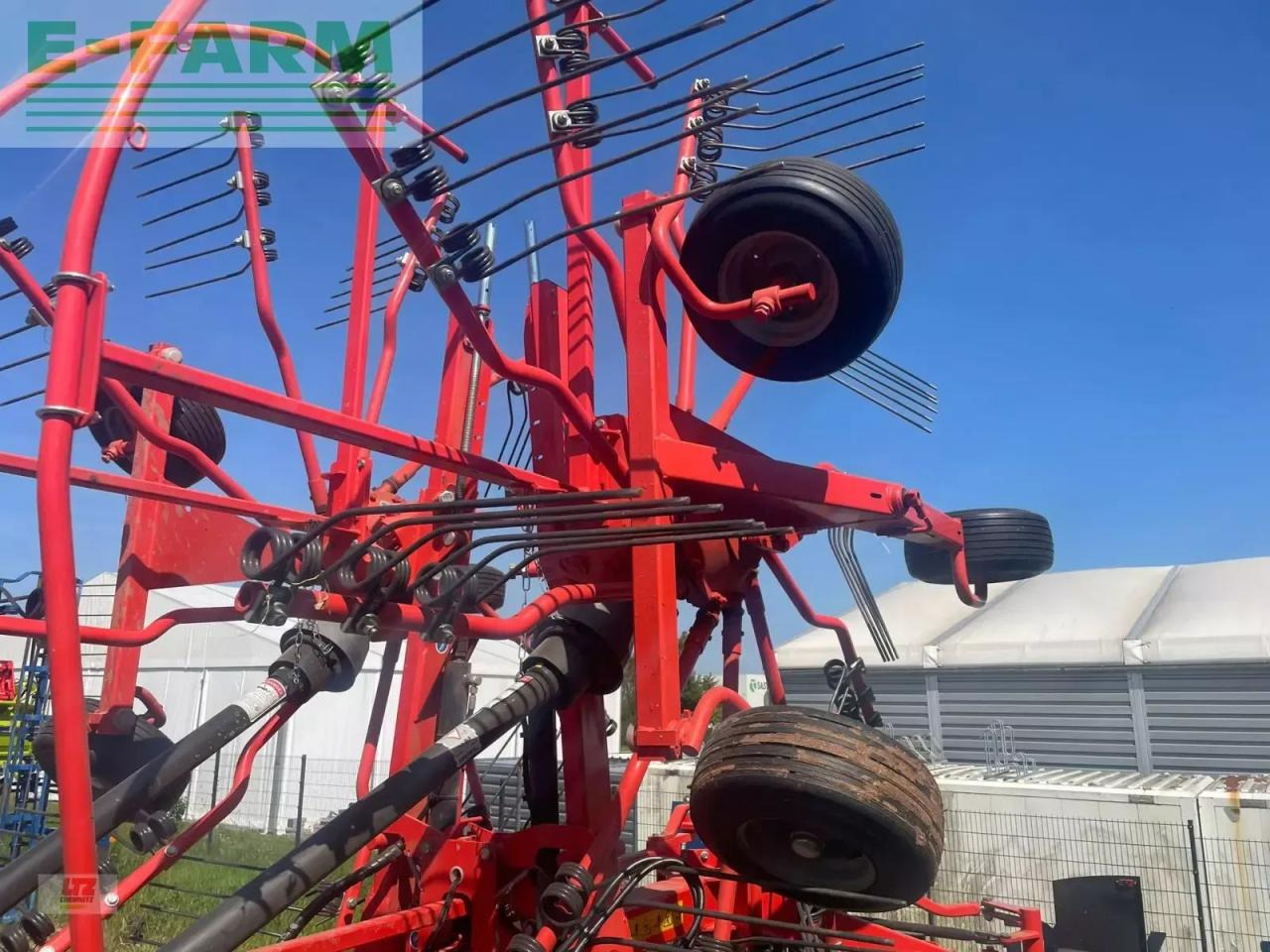 Kuhn ga 6501 - Tedder/ Rake: picture 4 Kuhn ga 6501 - Tedder/ Rake: picture 4