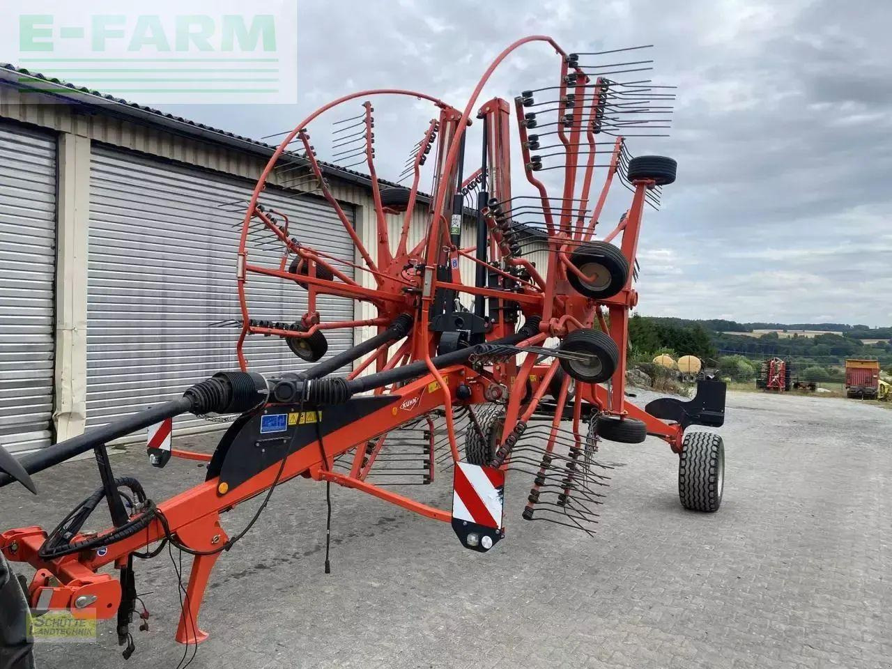 Kuhn ga 8731 - Tedder/ Rake: picture 4 Kuhn ga 8731 - Tedder/ Rake: picture 4
