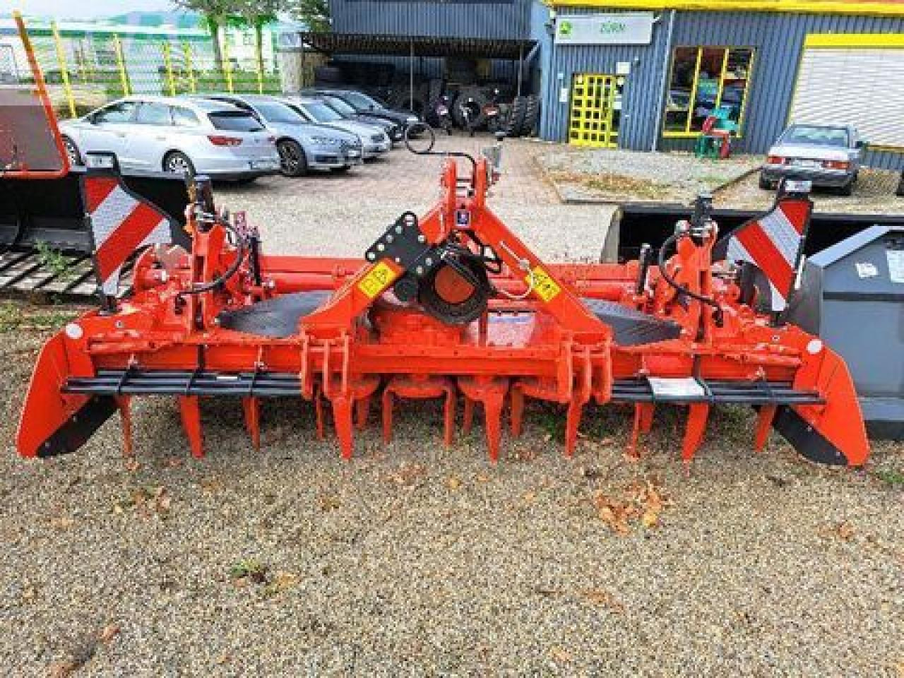 Kuhn hr3030 - Disc harrow: picture 3 Kuhn hr3030 - Disc harrow: picture 3