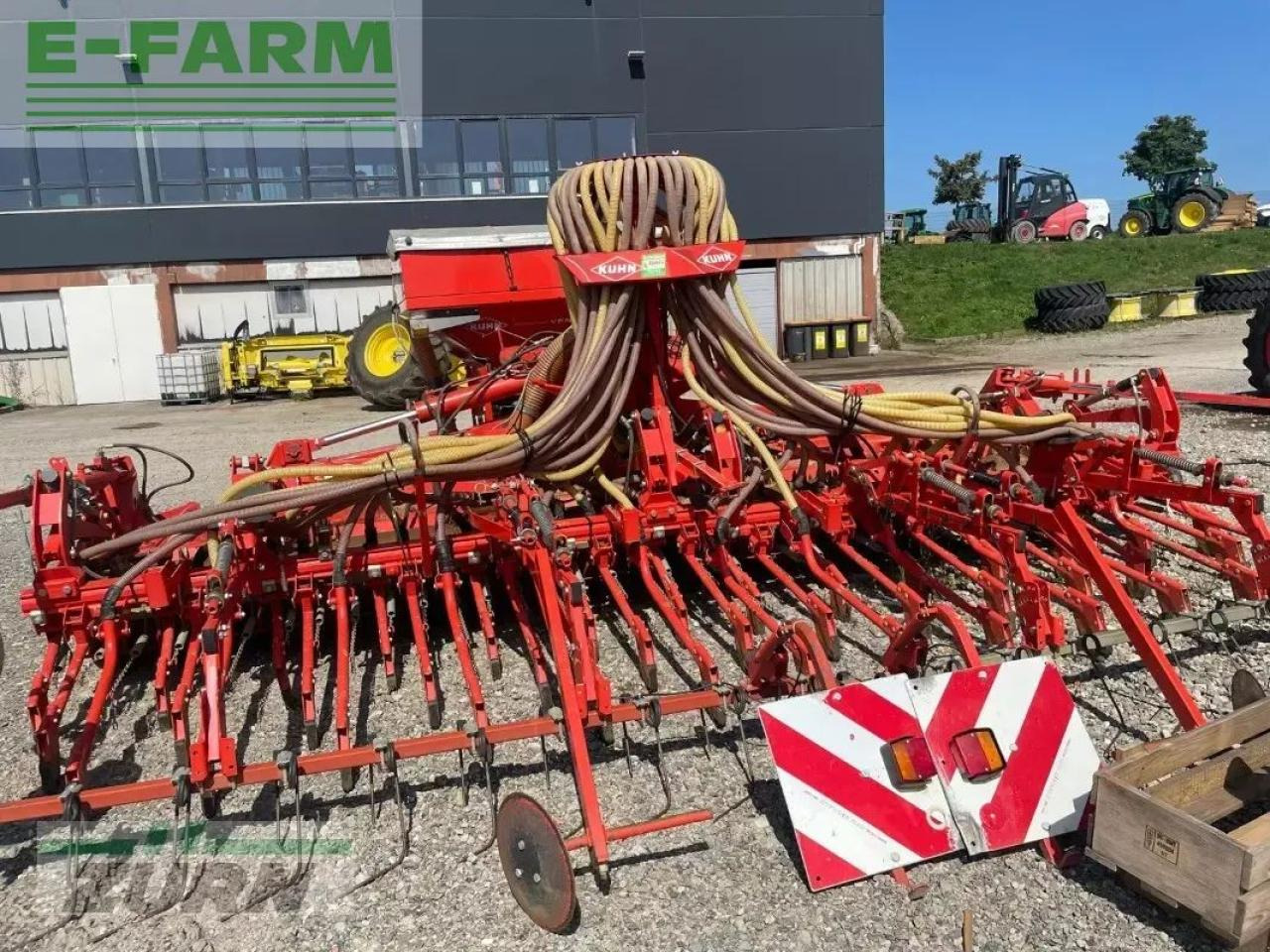 Kuhn hr5004dr und venta tf 702 - Combine seed drill: picture 3 Kuhn hr5004dr und venta tf 702 - Combine seed drill: picture 3
