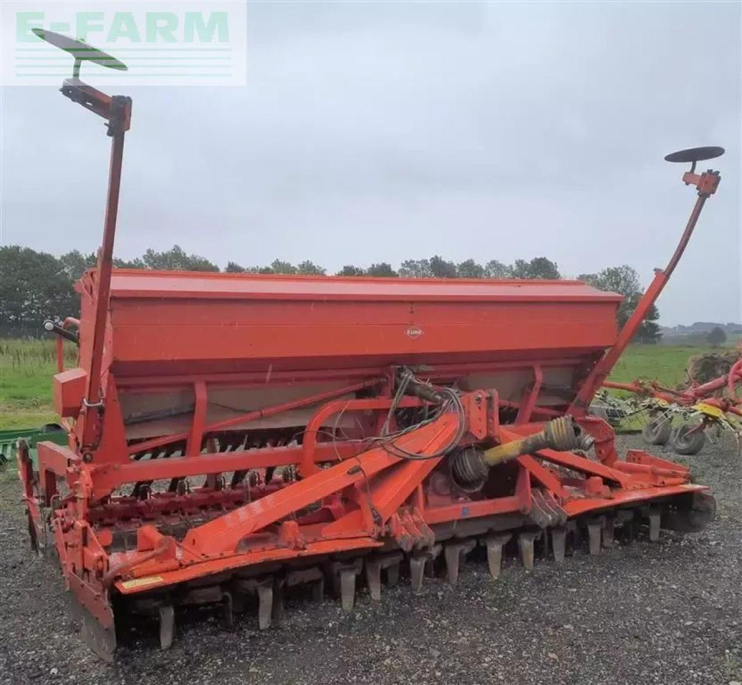 Kuhn integra 4m g ii - Combine seed drill: picture 1 Kuhn integra 4m g ii - Combine seed drill: picture 1