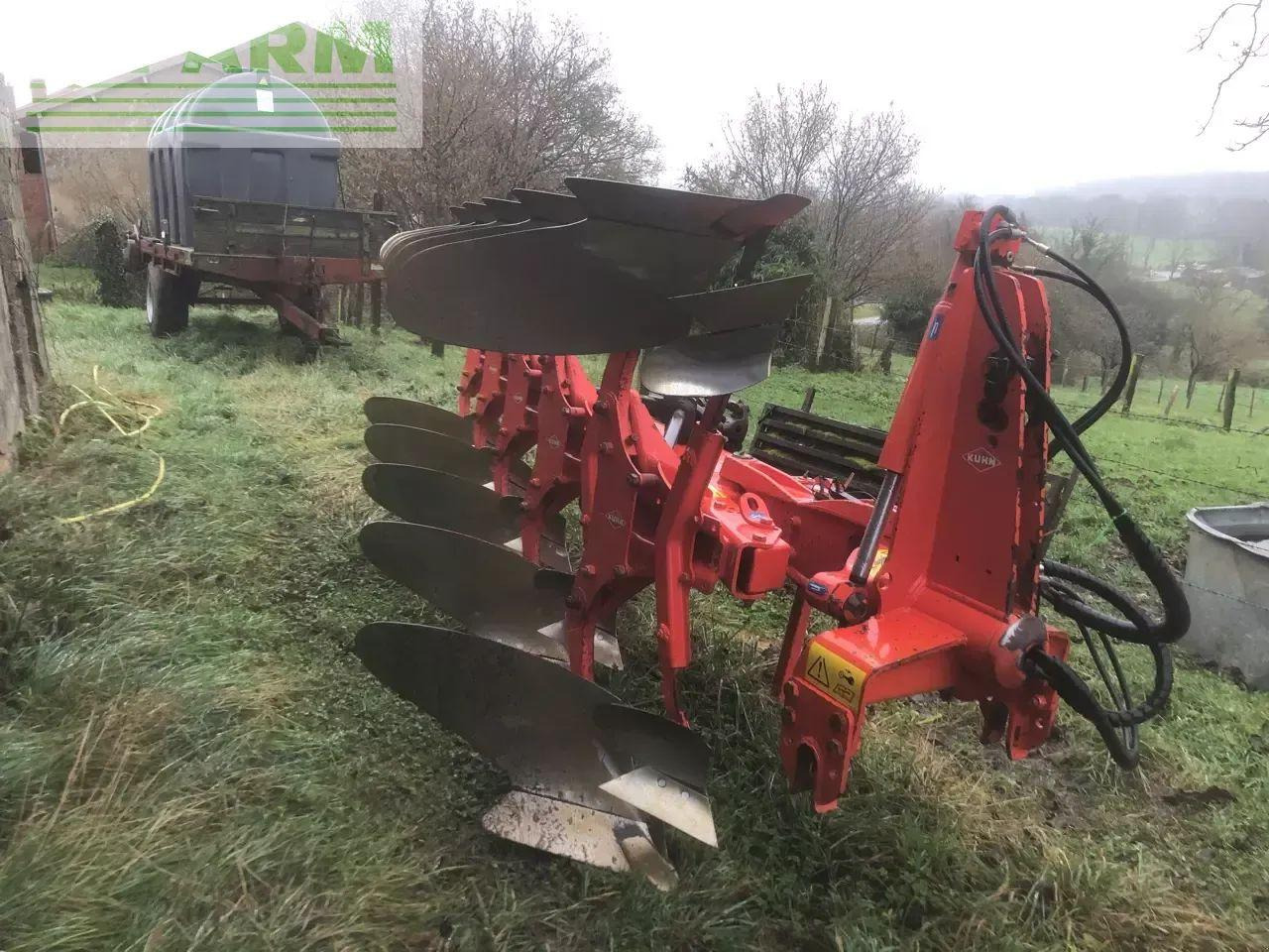 Kuhn multimaster 122 - Plow: picture 3 Kuhn multimaster 122 - Plow: picture 3