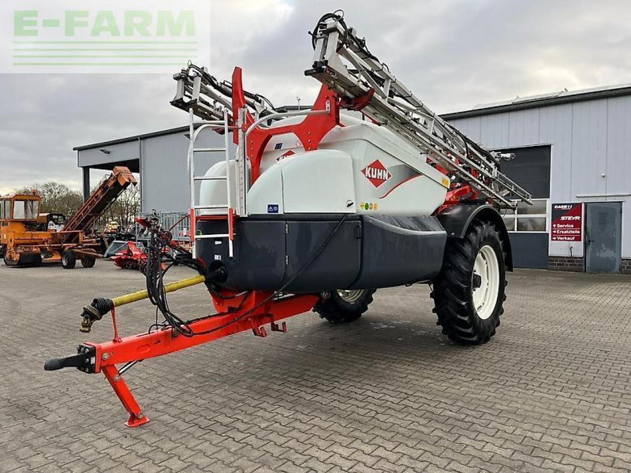 Kuhn pat 1 - Trailed sprayer: picture 3 Kuhn pat 1 - Trailed sprayer: picture 3