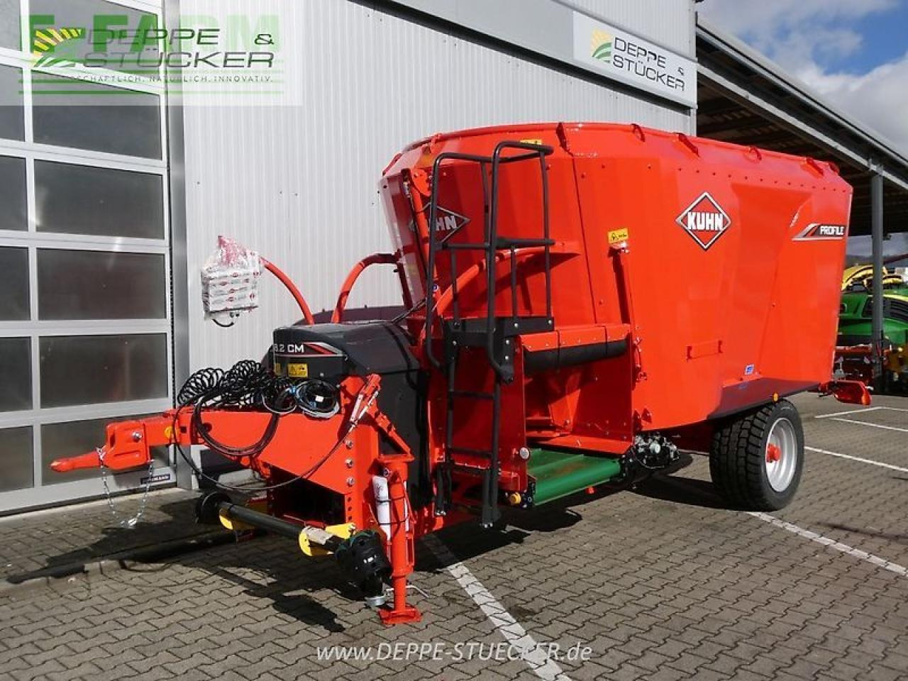 Kuhn profile 18.2 - Livestock equipment: picture 1 Kuhn profile 18.2 - Livestock equipment: picture 1