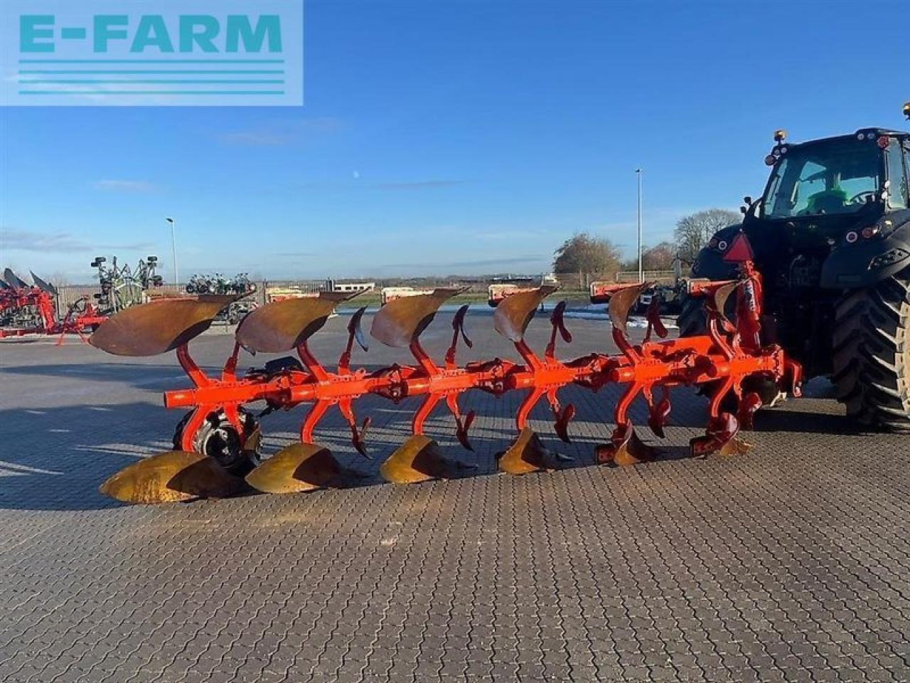 Plow Kuhn vari-master l on land: picture 7