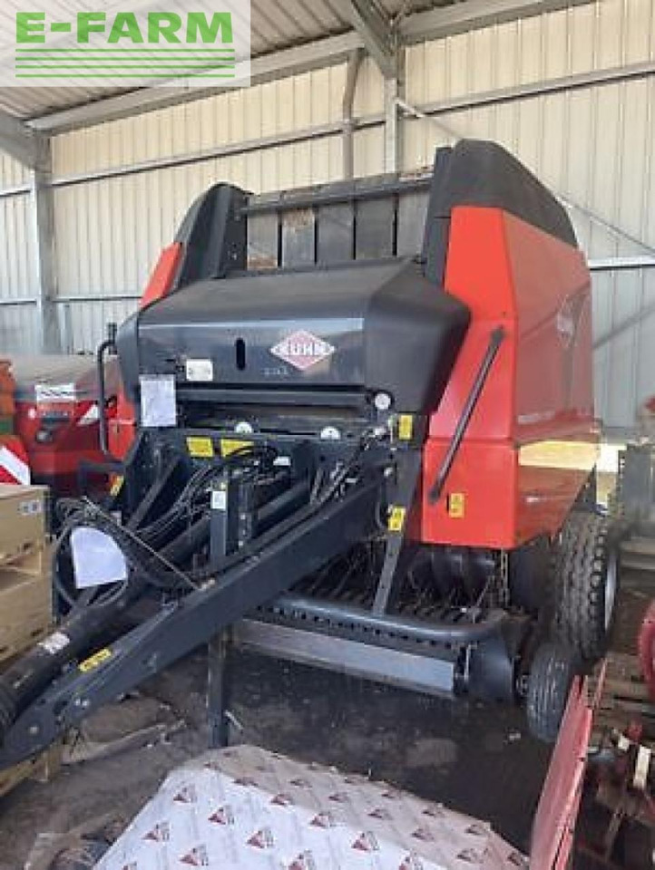Kuhn vb2160 - Square baler: picture 2 Kuhn vb2160 - Square baler: picture 2