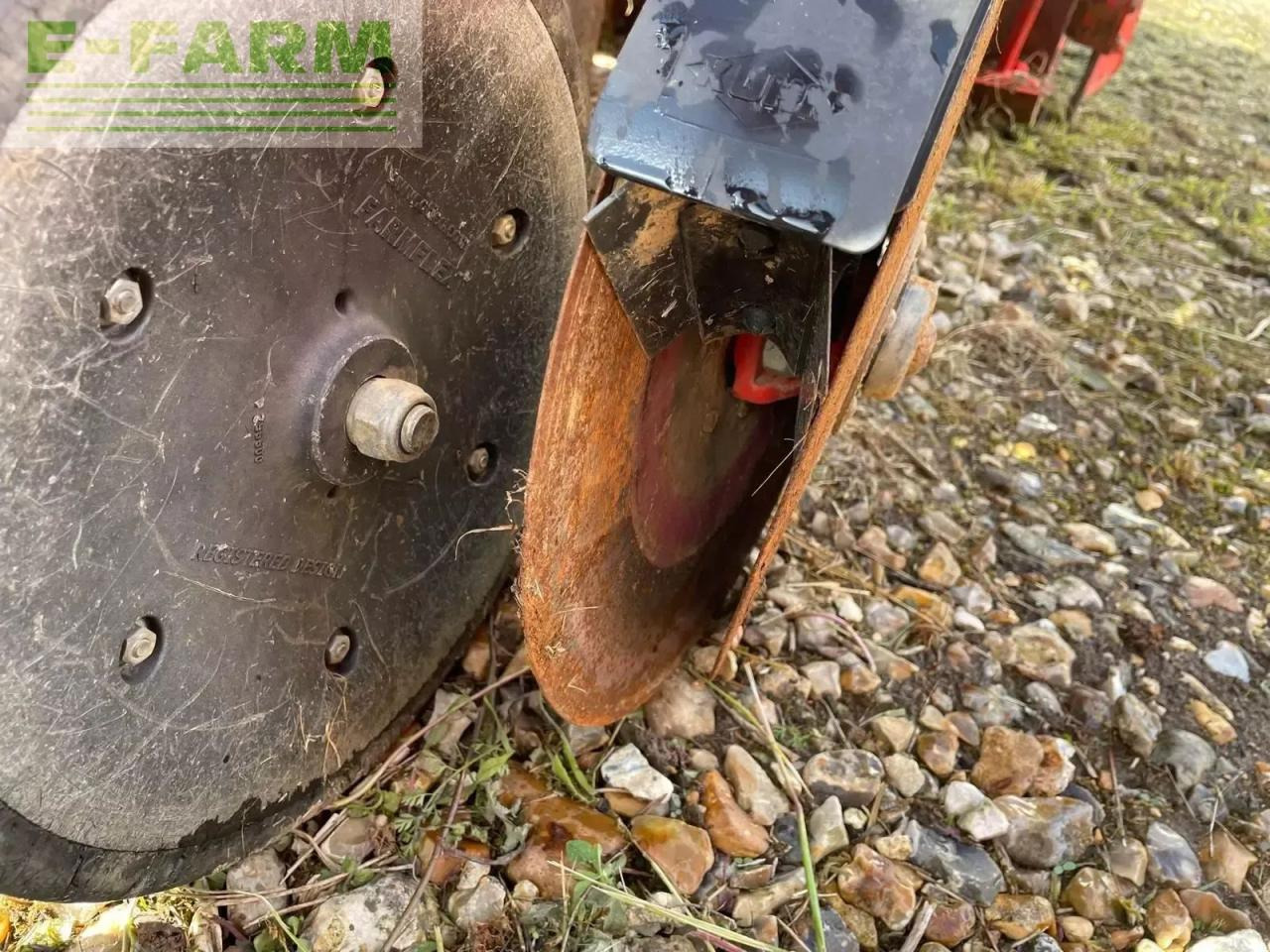 Combine seed drill Kuhn venta lc 3000: picture 7