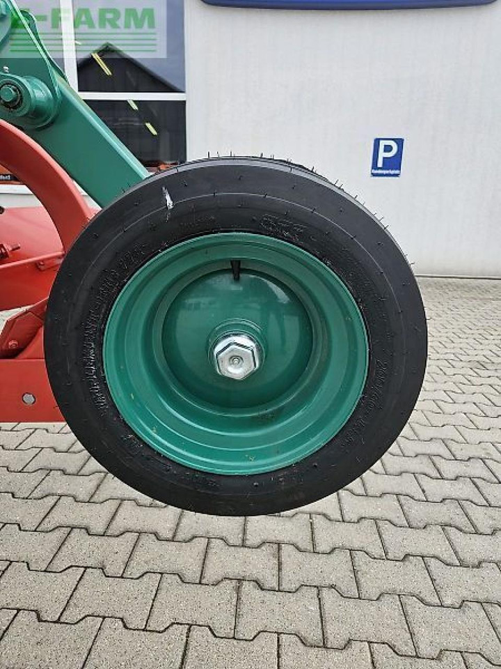 Kverneland 150b - Plow: picture 3 Kverneland 150b - Plow: picture 3