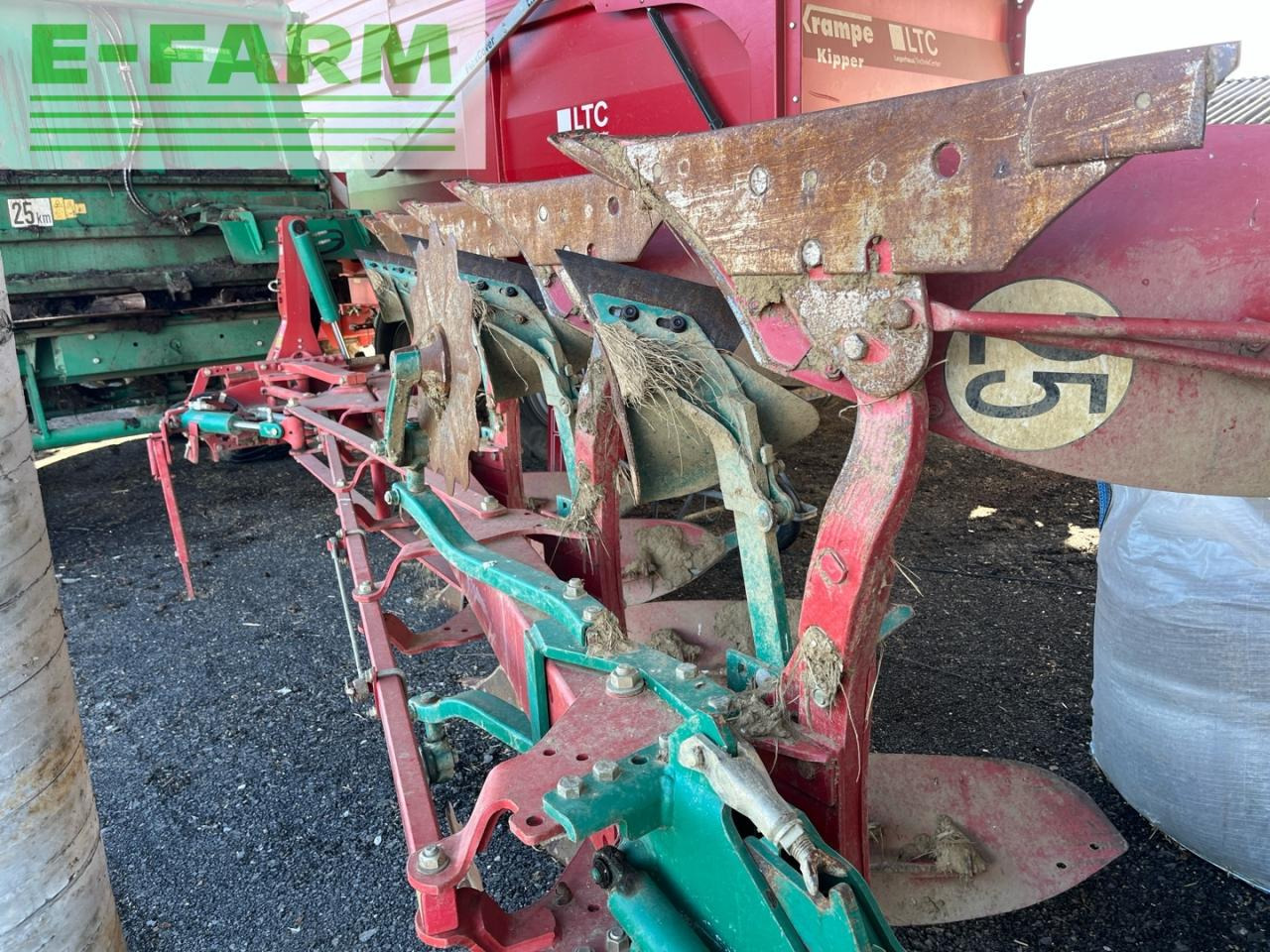 Kverneland LB 100-300 - Plow: picture 2 Kverneland LB 100-300 - Plow: picture 2