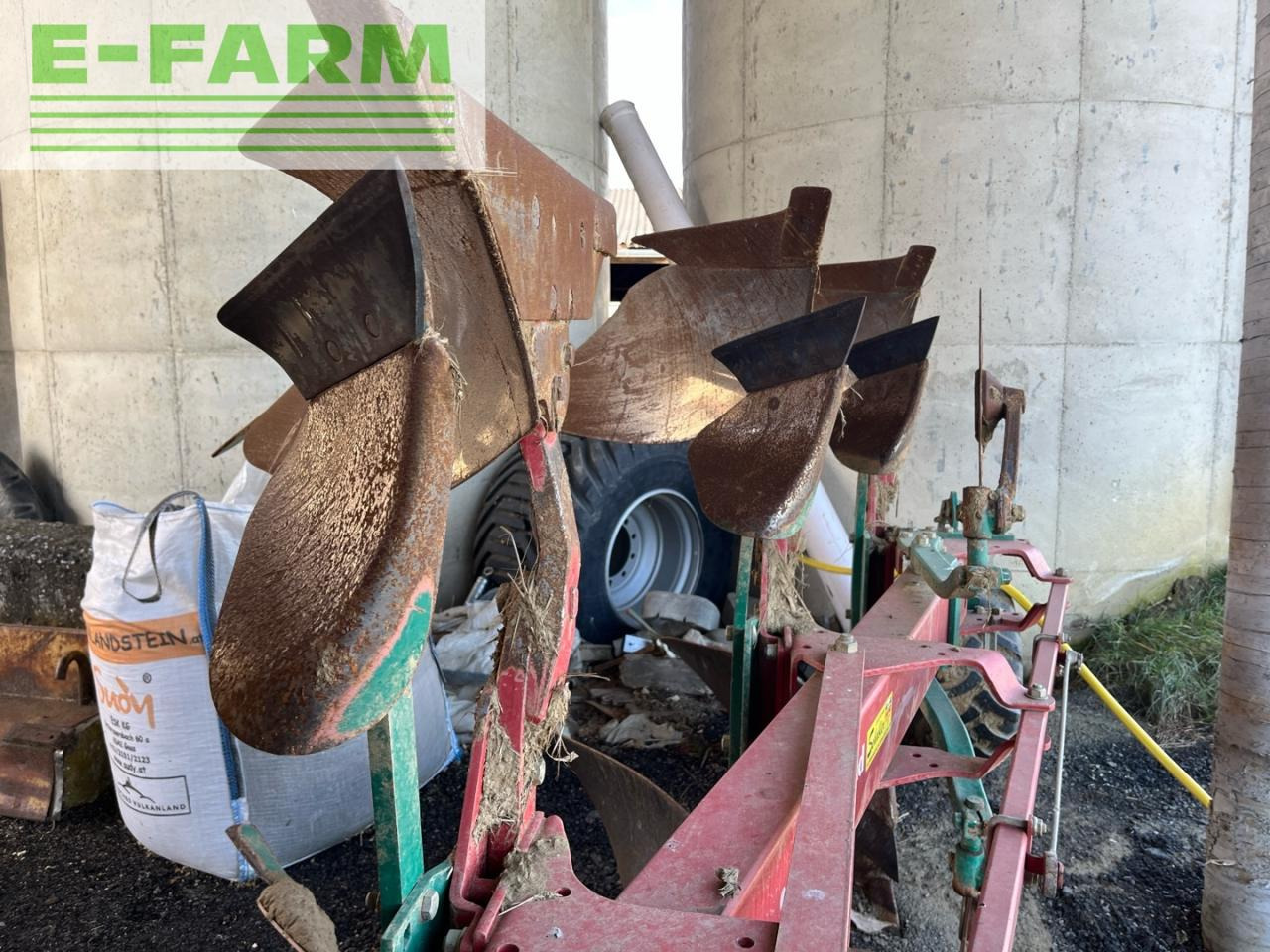 Kverneland LB 100-300 - Plow: picture 4 Kverneland LB 100-300 - Plow: picture 4