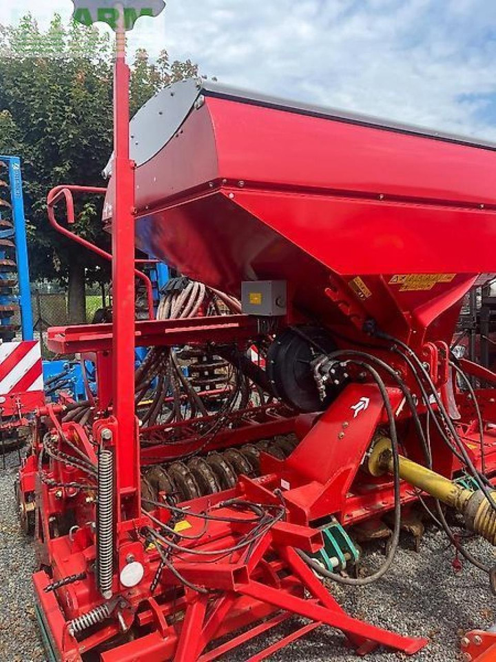 Kverneland e-drill maxi - Seed drill: picture 1 Kverneland e-drill maxi - Seed drill: picture 1