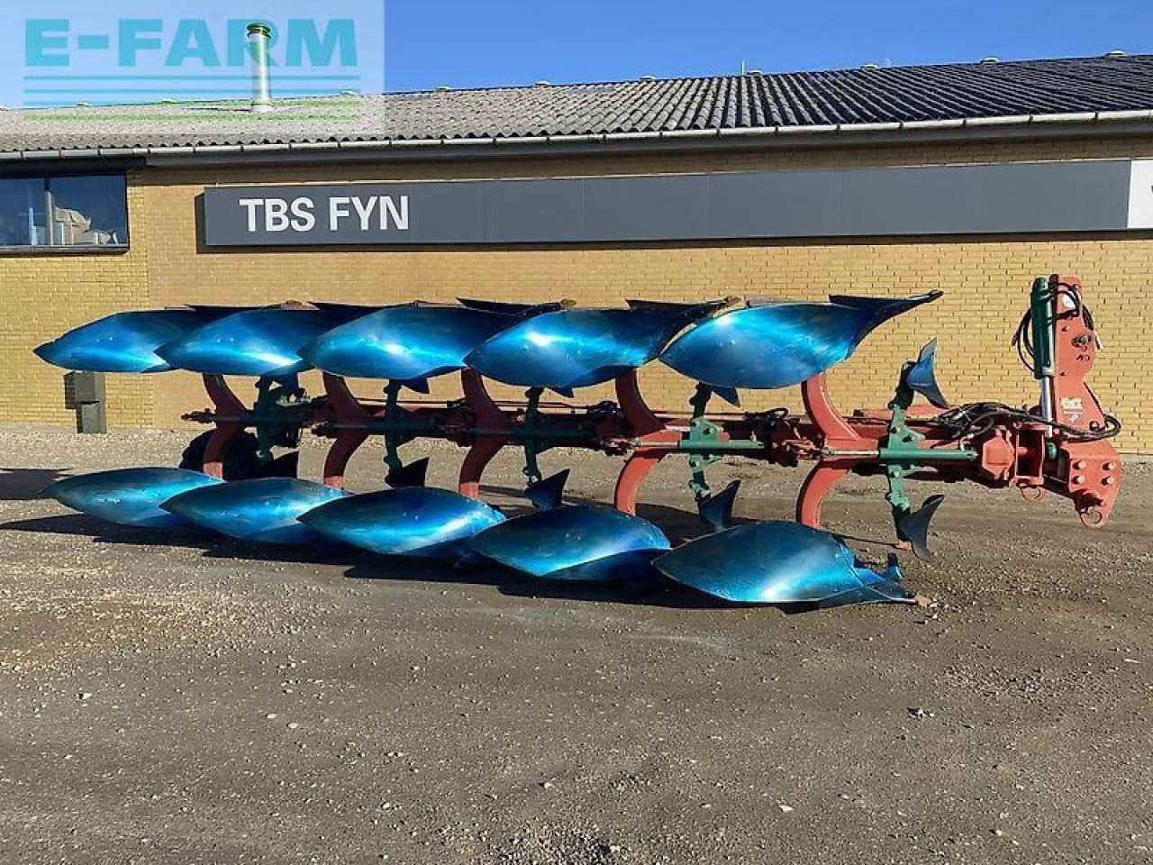 Kverneland eg 100 - Plow: picture 1 Kverneland eg 100 - Plow: picture 1
