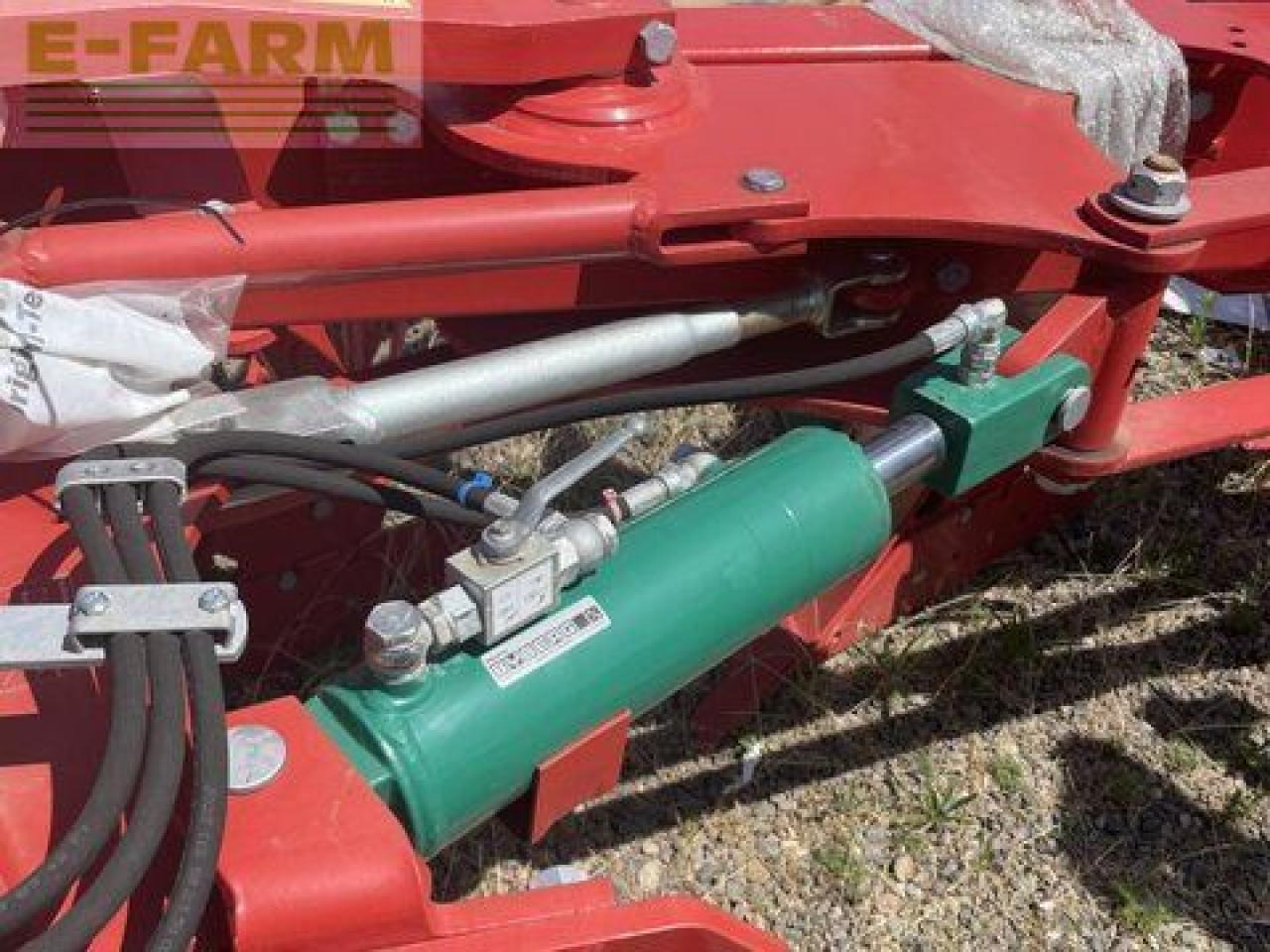 Kverneland lb 100-300-5 hd - Plow: picture 4 Kverneland lb 100-300-5 hd - Plow: picture 4