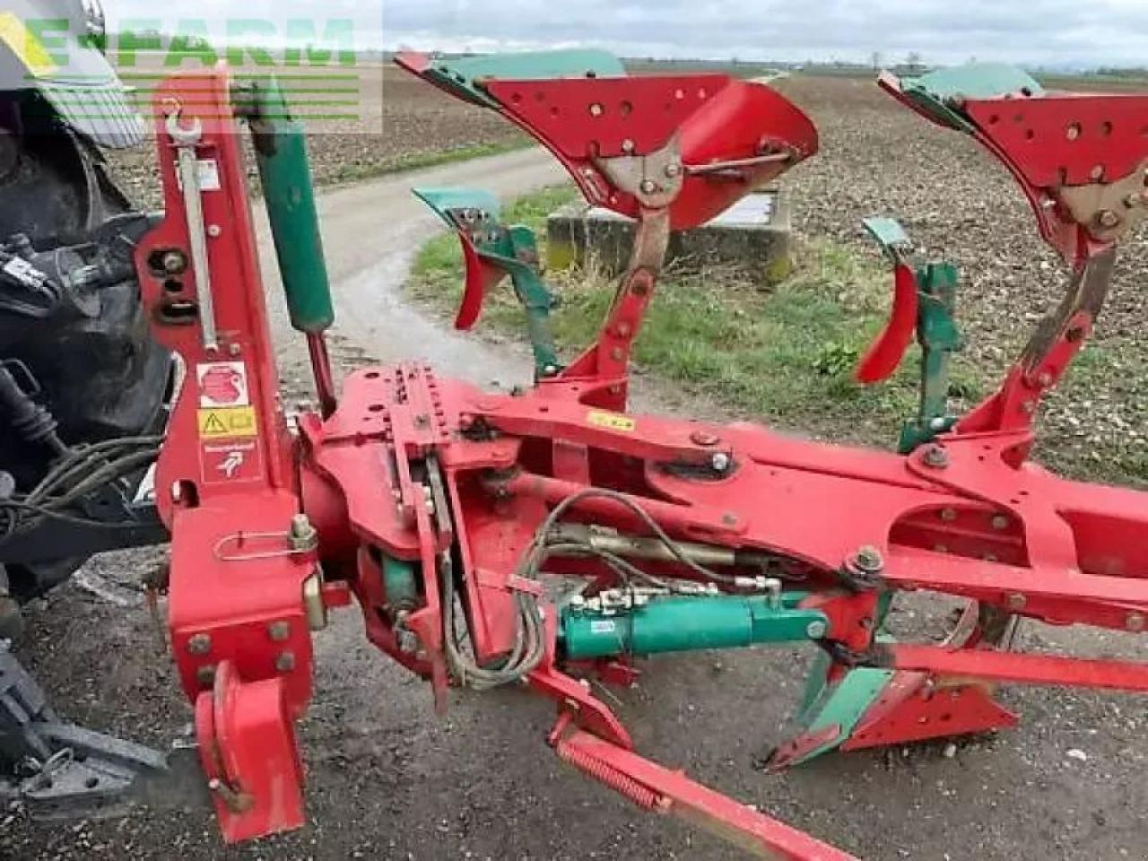 Kverneland lb 6 corps - Plow: picture 3 Kverneland lb 6 corps - Plow: picture 3