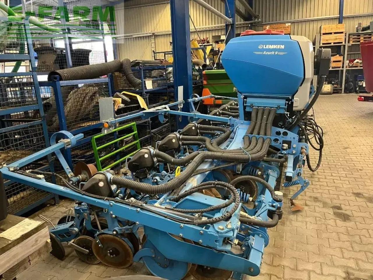 Lemken azurit 9 - Precision sowing machine: picture 3 Lemken azurit 9 - Precision sowing machine: picture 3