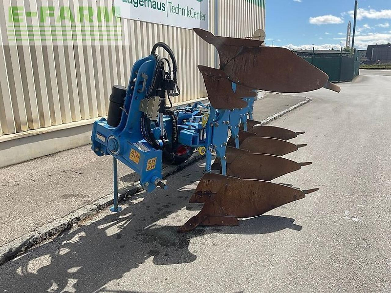 Lemken juwel 7m - Plow: picture 1 Lemken juwel 7m - Plow: picture 1