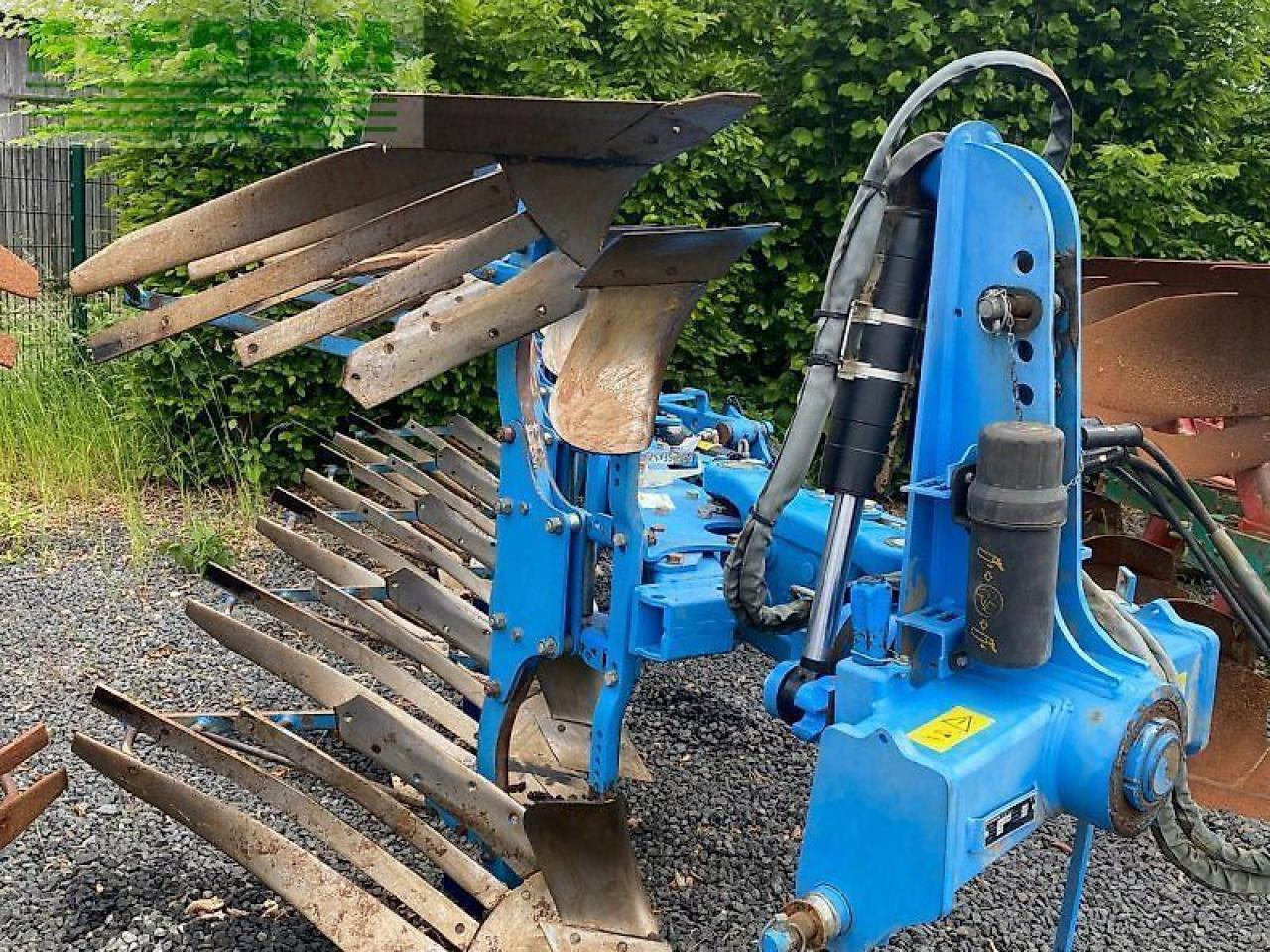Lemken juwel 8 m100 vario - Plow: picture 1 Lemken juwel 8 m100 vario - Plow: picture 1