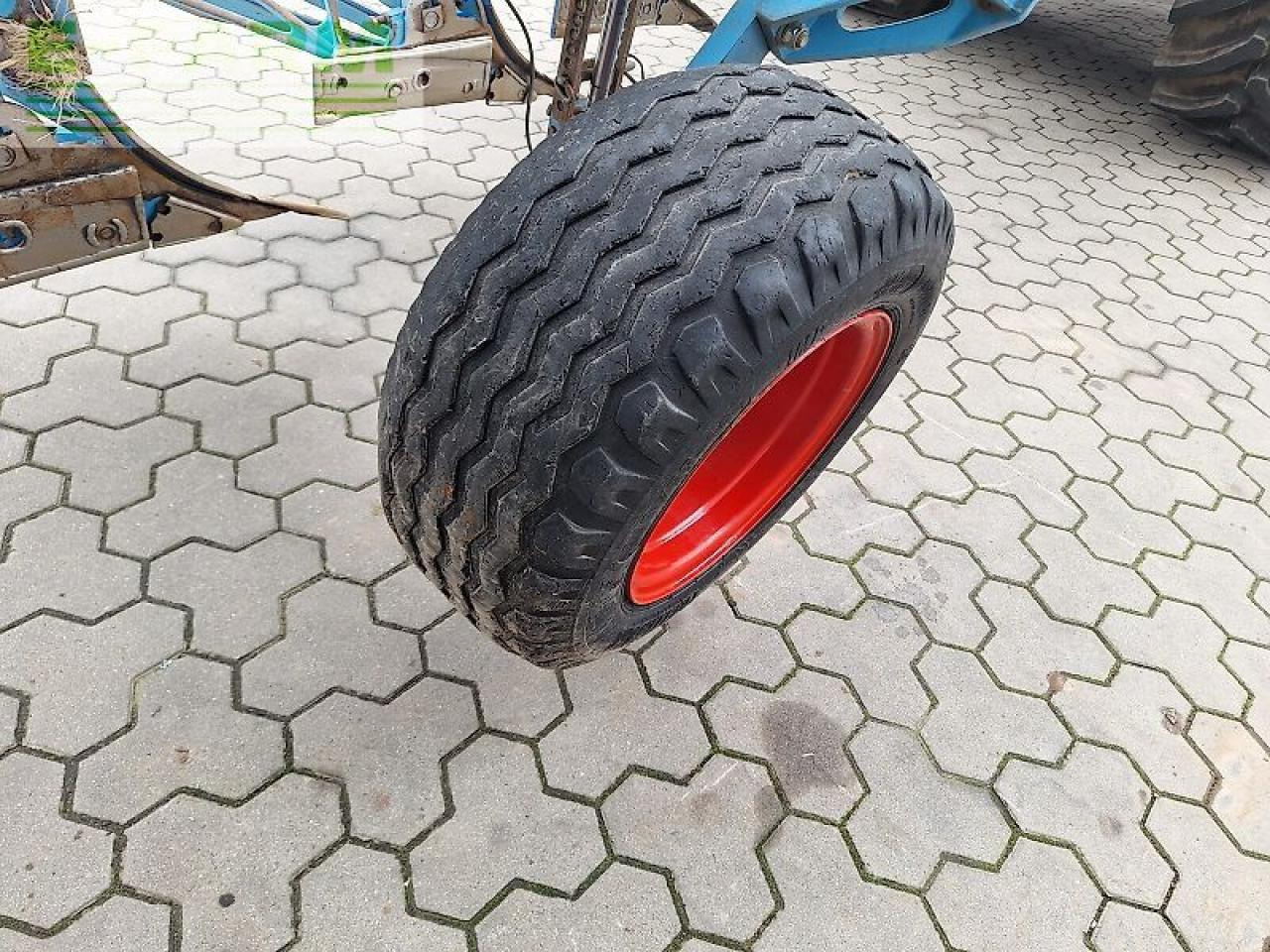 Lemken juwel 8vt 5/100 - Plow: picture 1 Lemken juwel 8vt 5/100 - Plow: picture 1