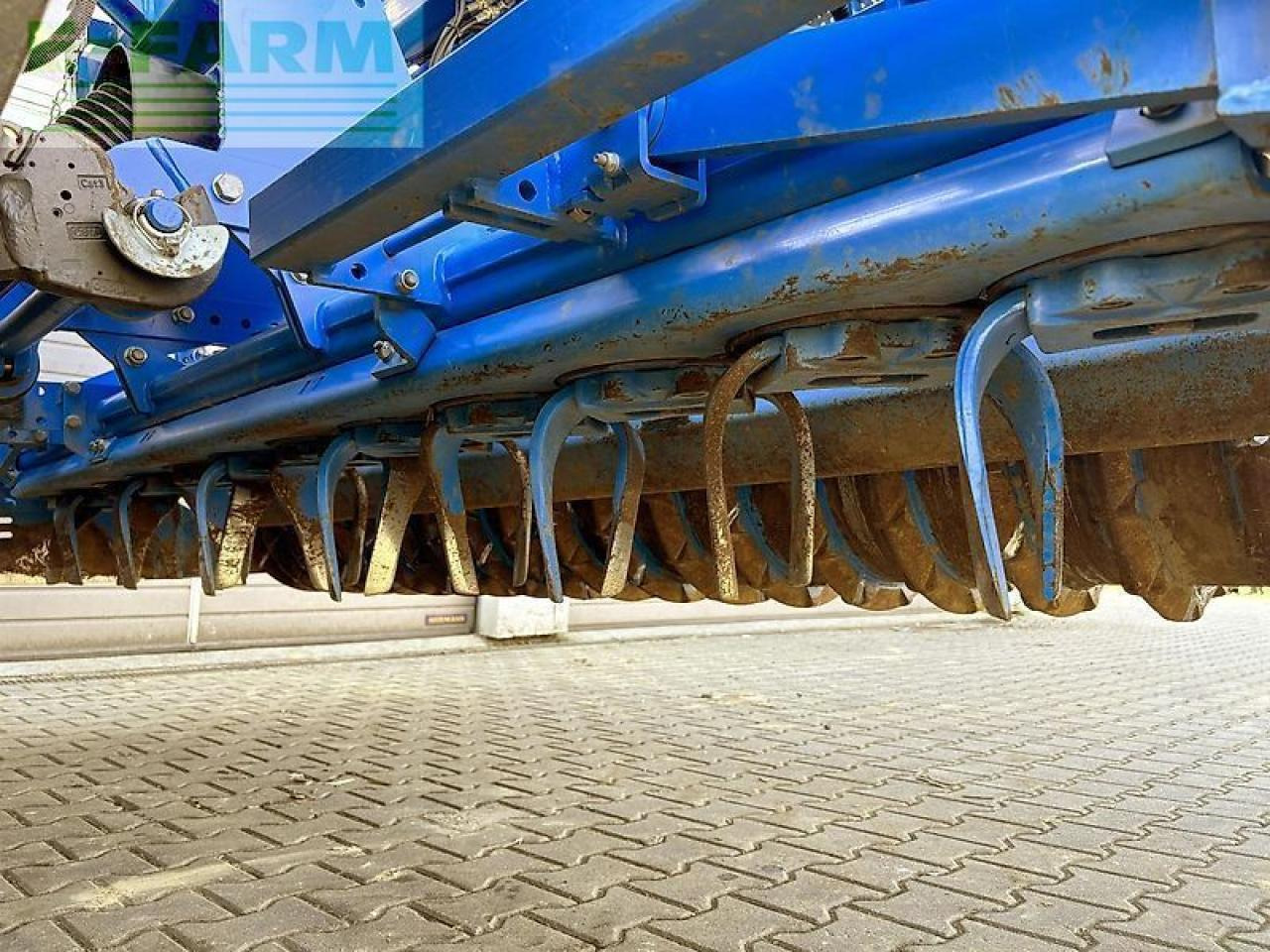 Lemken saphir 10 + zirkon 8/300 isobus - Seed drill: picture 3 Lemken saphir 10 + zirkon 8/300 isobus - Seed drill: picture 3