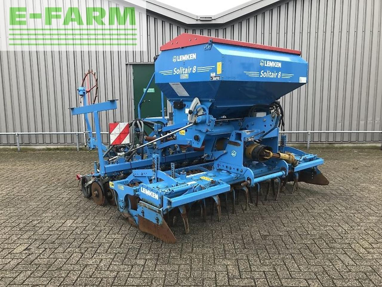 Lemken solitair 8/300 + zirkon 10/300 - Seed drill: picture 1 Lemken solitair 8/300 + zirkon 10/300 - Seed drill: picture 1