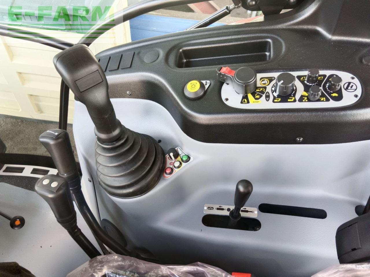 Lindner lintrac 75 ls - Farm tractor: picture 4 Lindner lintrac 75 ls - Farm tractor: picture 4