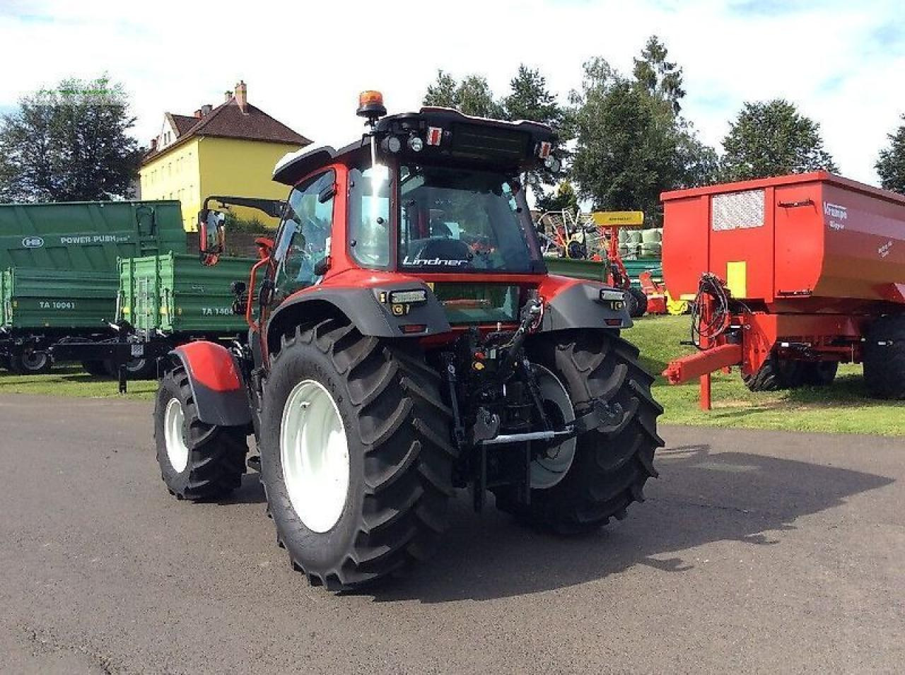 Lindner lintrac 75ls - Farm tractor: picture 4 Lindner lintrac 75ls - Farm tractor: picture 4