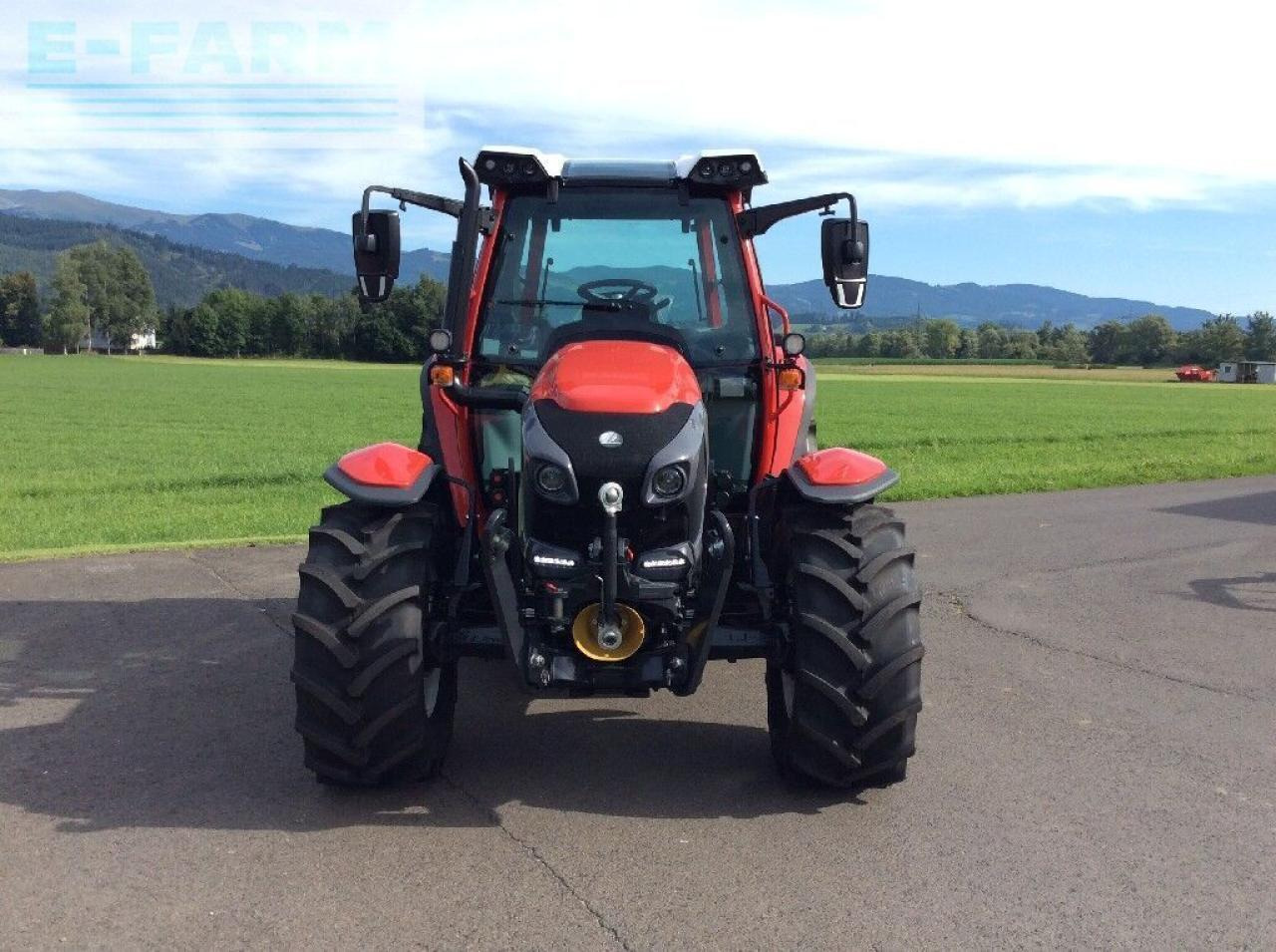 Lindner lintrac 75ls - Farm tractor: picture 2 Lindner lintrac 75ls - Farm tractor: picture 2