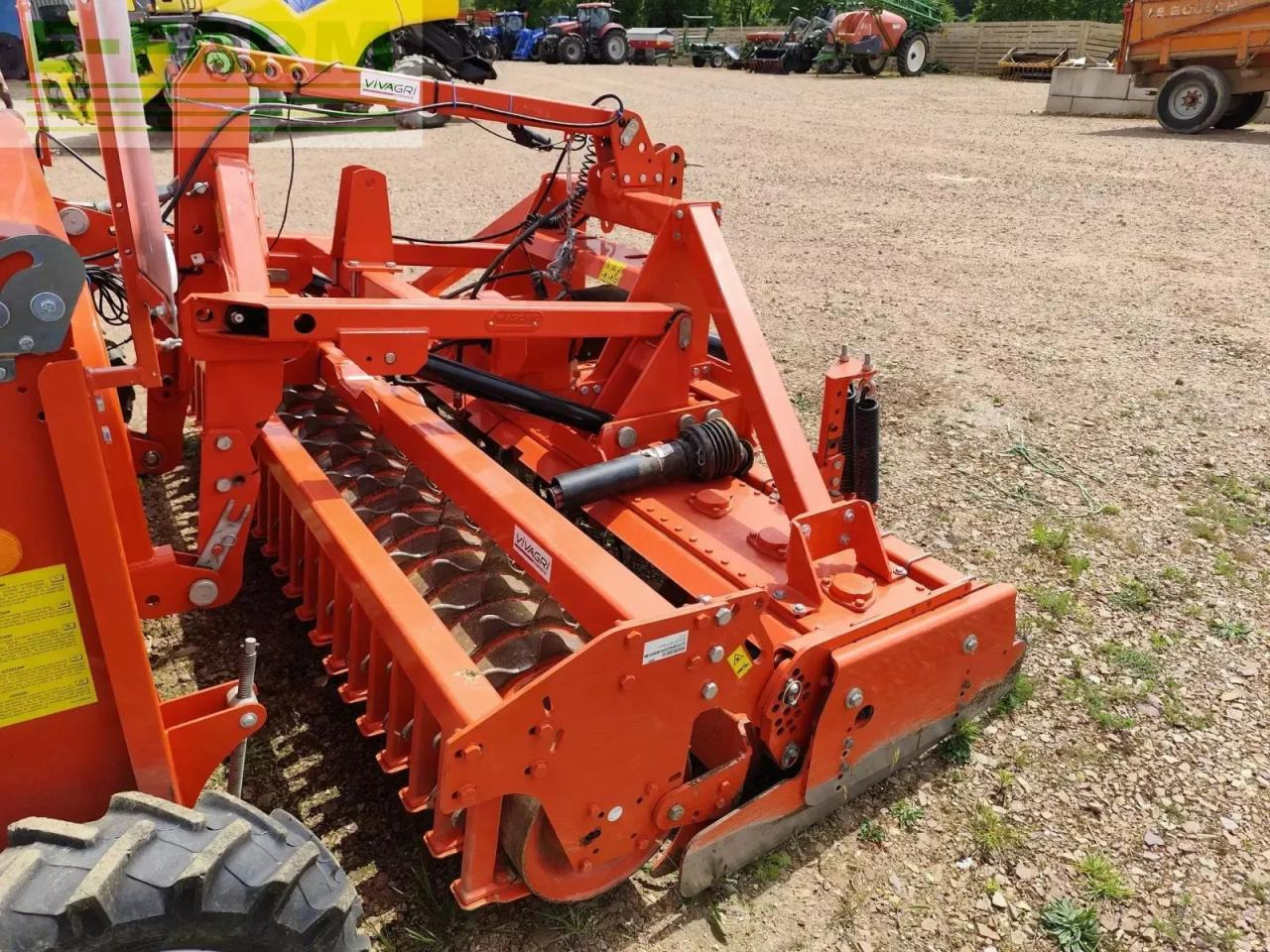 Maschio rapido dmr 3000 + nina 300 - Combine seed drill: picture 3 Maschio rapido dmr 3000 + nina 300 - Combine seed drill: picture 3