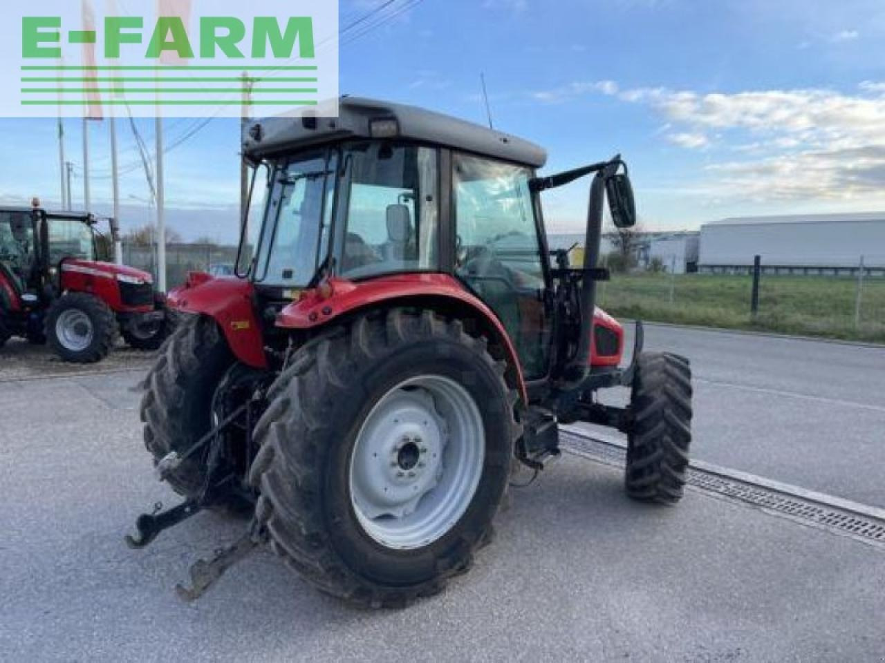 Massey Ferguson 5455 - Farm tractor: picture 4 Massey Ferguson 5455 - Farm tractor: picture 4