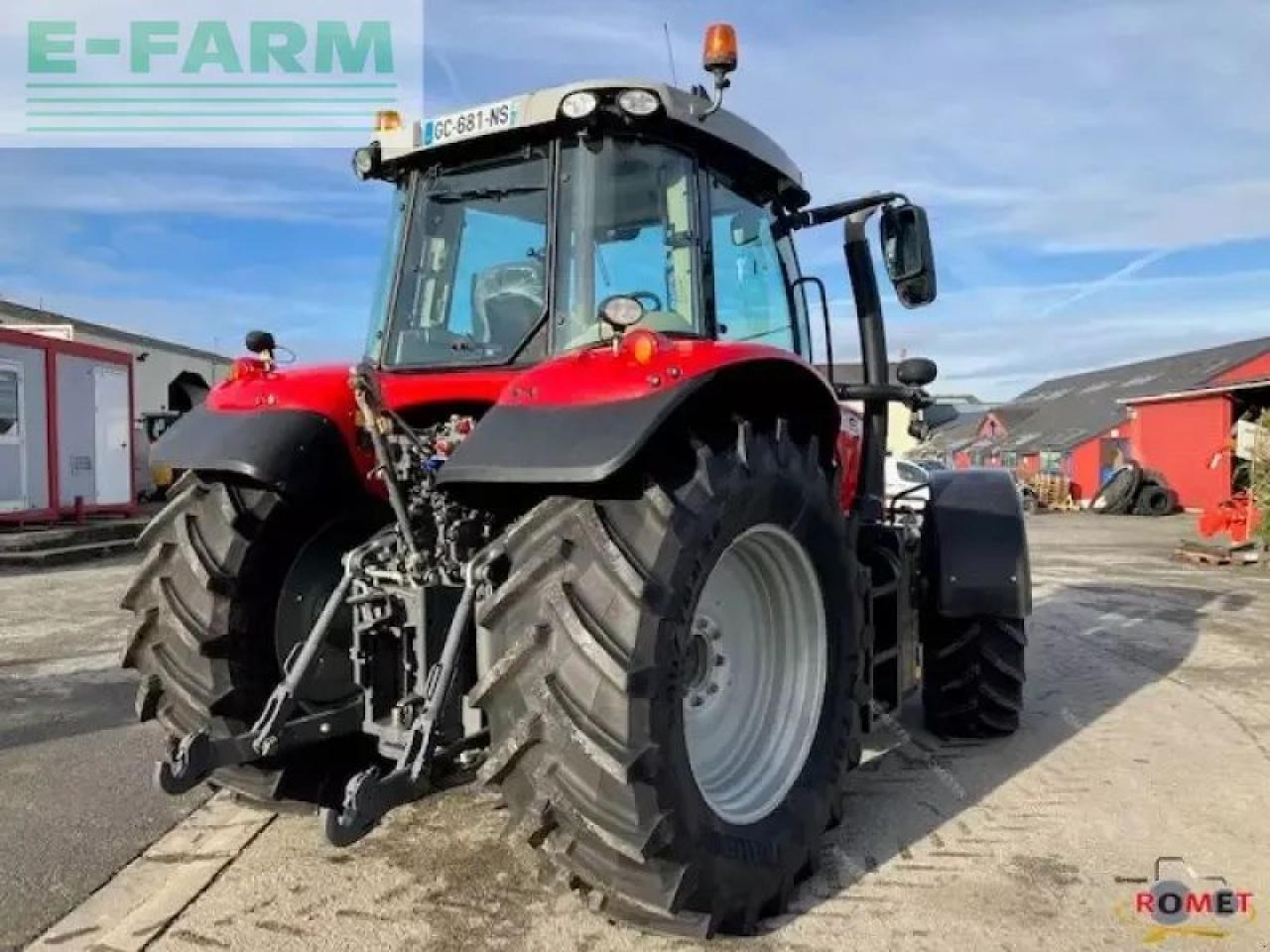 Massey Ferguson 7715 s d6 ef dx Efficient - Farm tractor: picture 4 Massey Ferguson 7715 s d6 ef dx Efficient - Farm tractor: picture 4