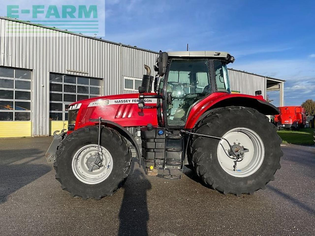 Massey Ferguson 7722s - Farm tractor: picture 2 Massey Ferguson 7722s - Farm tractor: picture 2