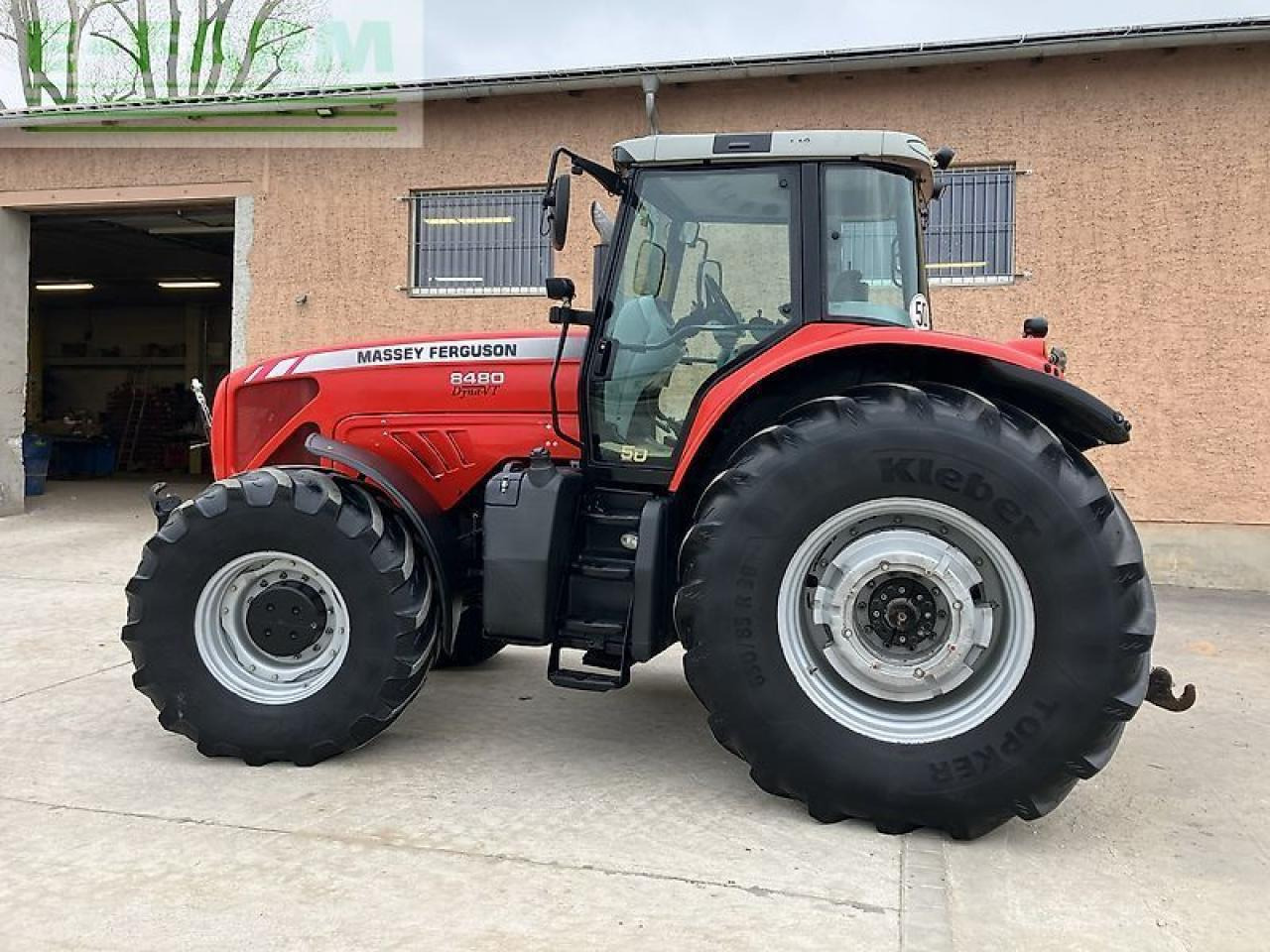 Farm tractor Massey Ferguson 8480 dyna vt: picture 12
