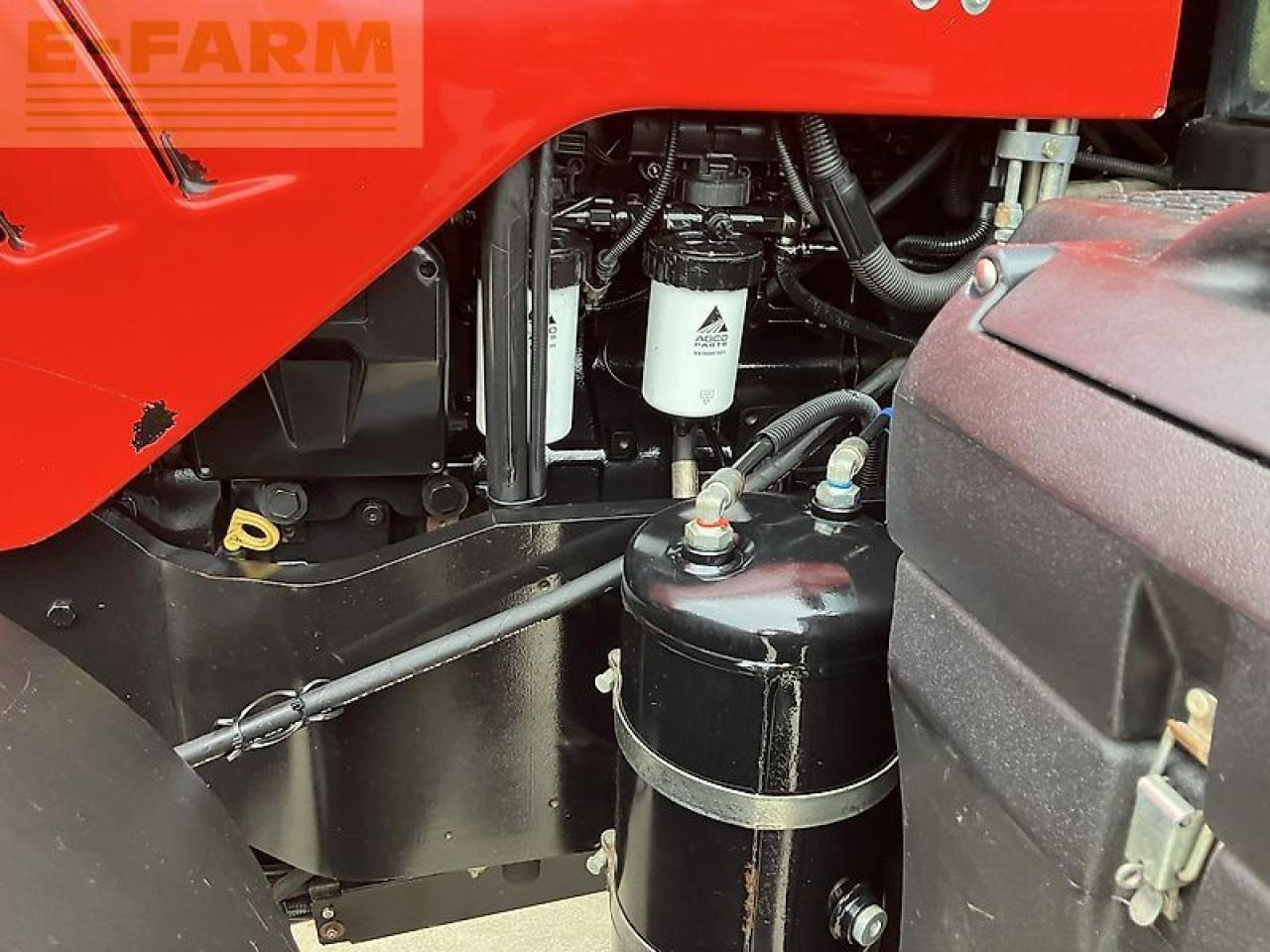 Farm tractor Massey Ferguson 8480 dyna vt: picture 17