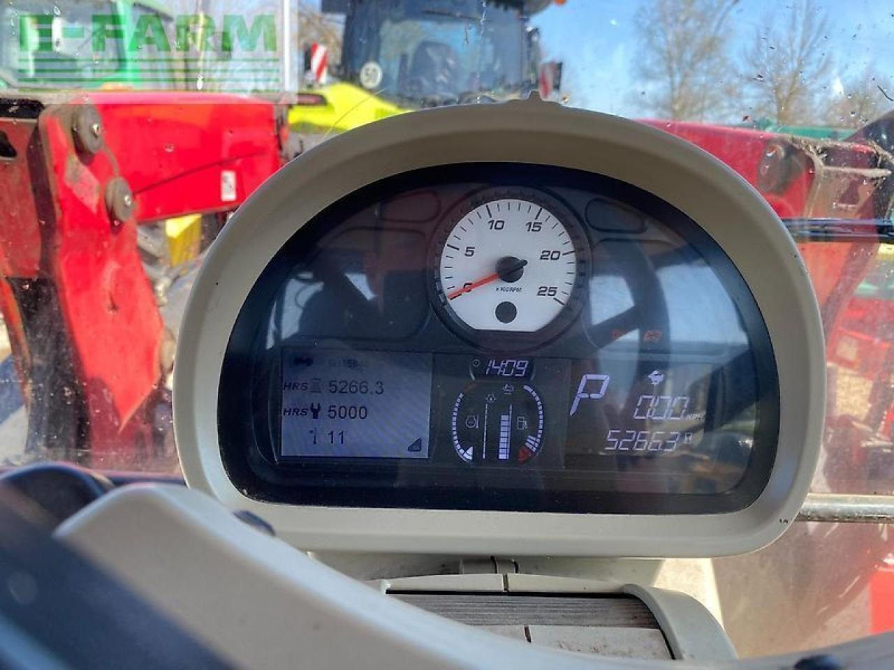 Farm tractor Massey Ferguson mf 5712 sl: picture 7 Farm tractor Massey Ferguson mf 5712 sl: picture 7