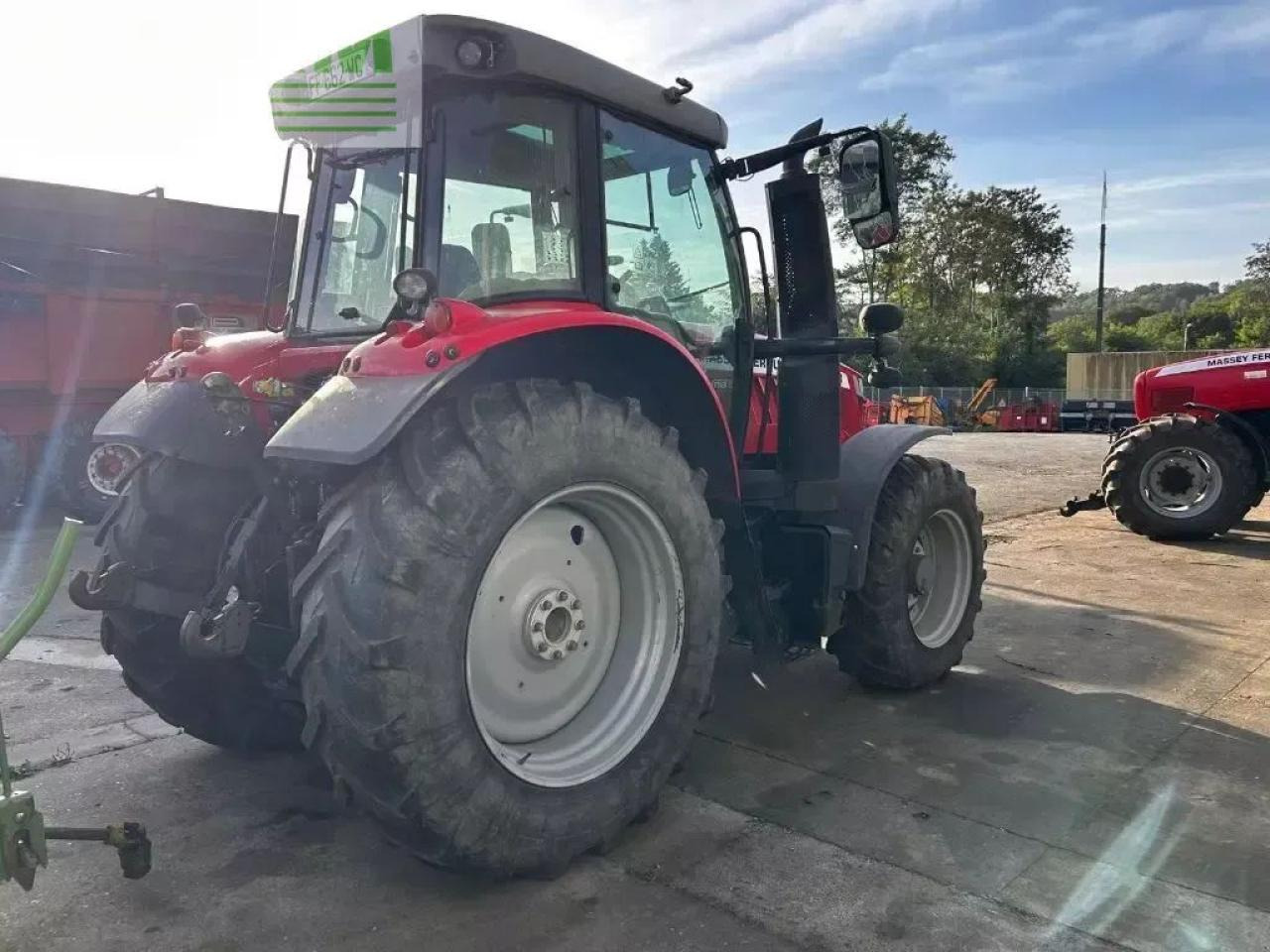 Massey Ferguson mf6713s new - Farm tractor: picture 3 Massey Ferguson mf6713s new - Farm tractor: picture 3