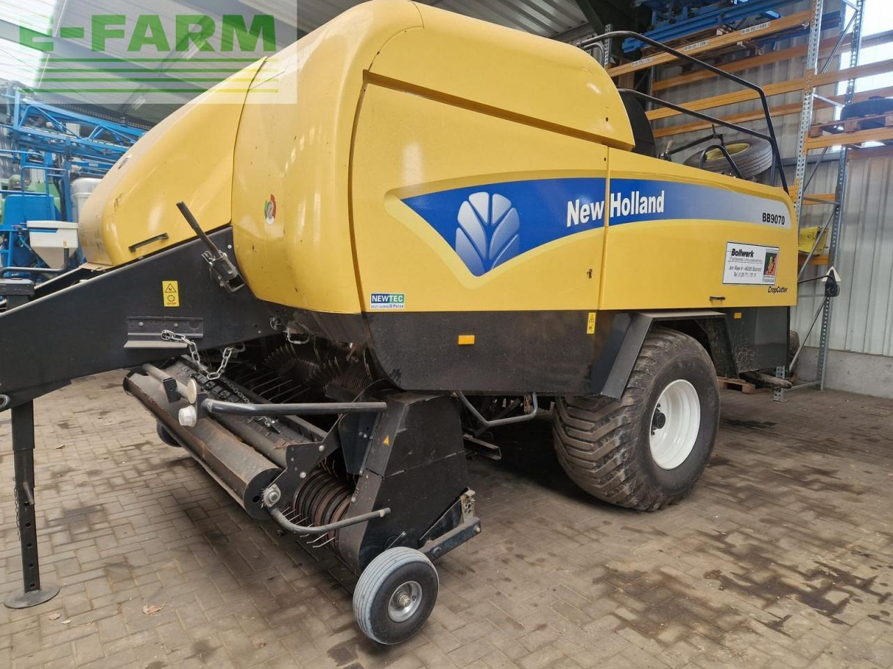 New Holland bb 9070 - Square baler: picture 1 New Holland bb 9070 - Square baler: picture 1