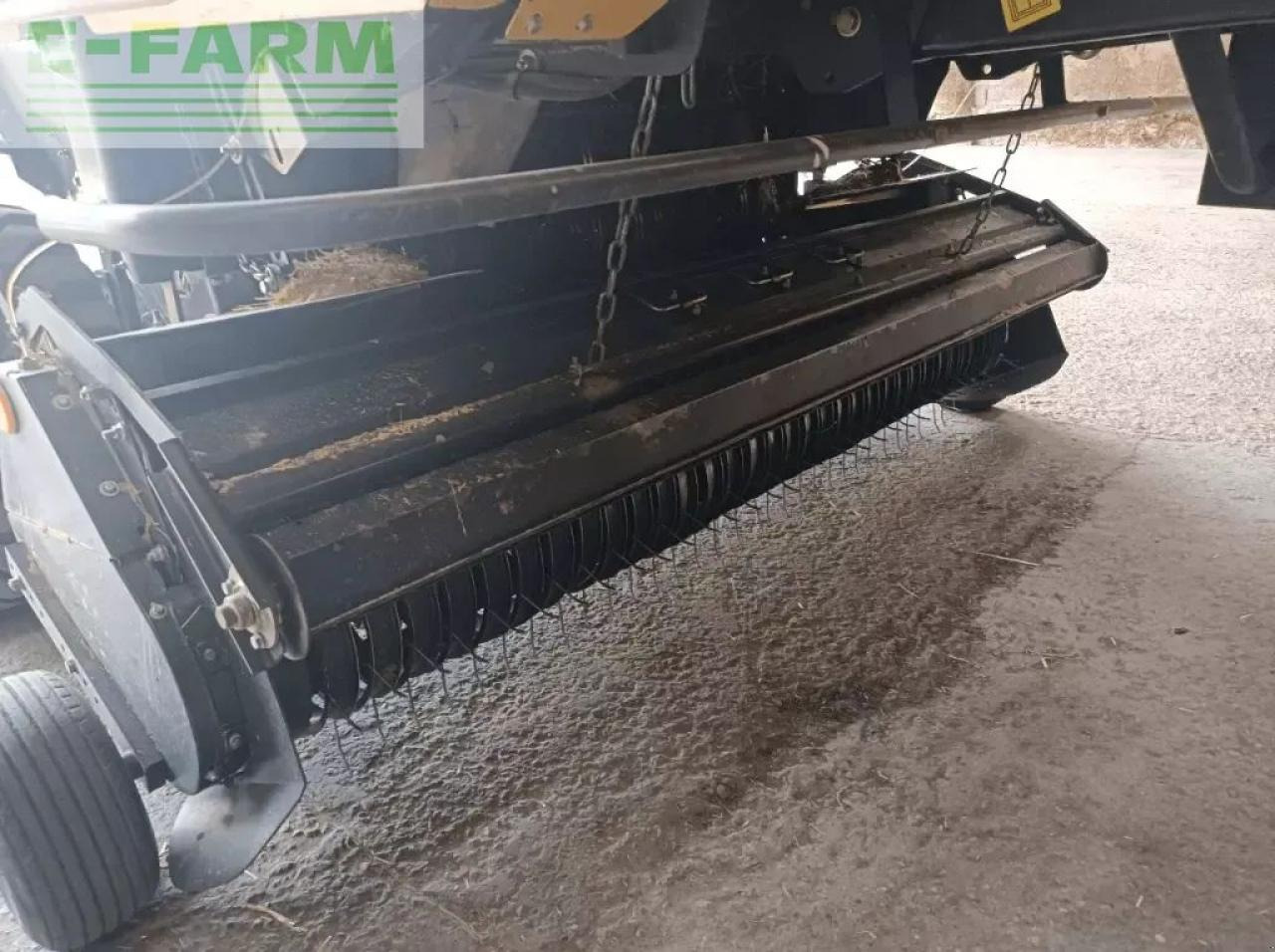 New Holland br7070 crop cutter - Square baler: picture 5 New Holland br7070 crop cutter - Square baler: picture 5