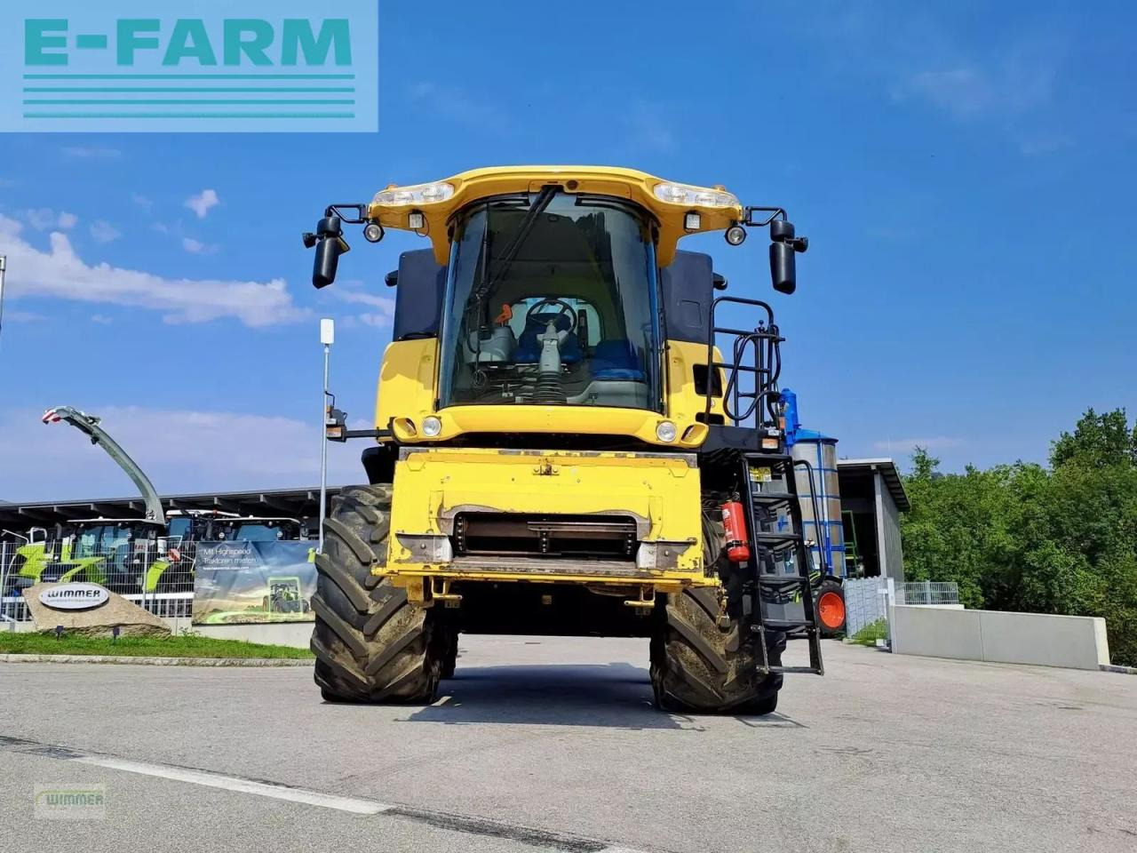 New Holland cx8050 - Combine harvester: picture 5 New Holland cx8050 - Combine harvester: picture 5
