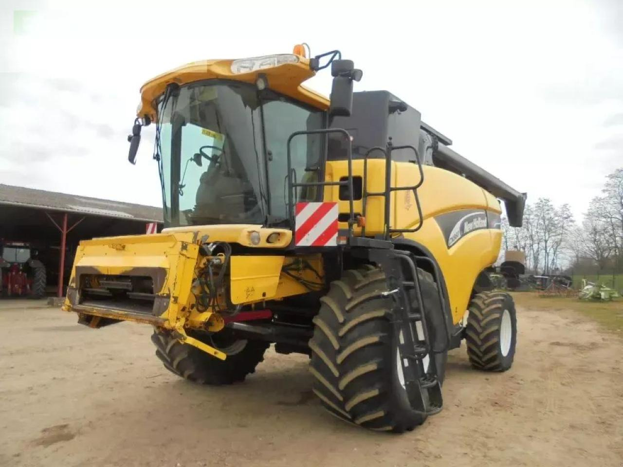 New Holland cx860sl - Combine harvester: picture 2 New Holland cx860sl - Combine harvester: picture 2